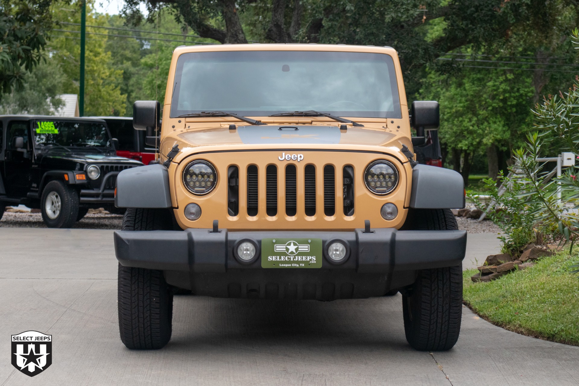 Used-2014-Jeep-Wrangler-Unlimited-Sport
