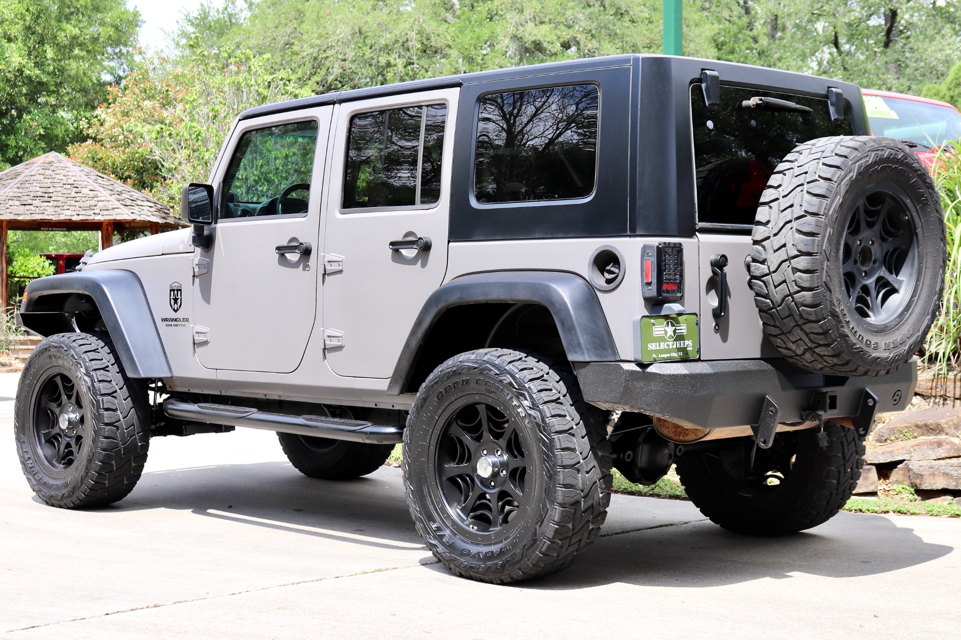 Used-2008-Jeep-Wrangler-Unlimited-X