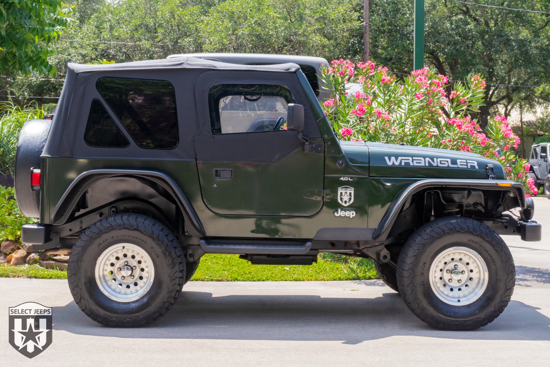 Used-1998-Jeep-Wrangler-Sport