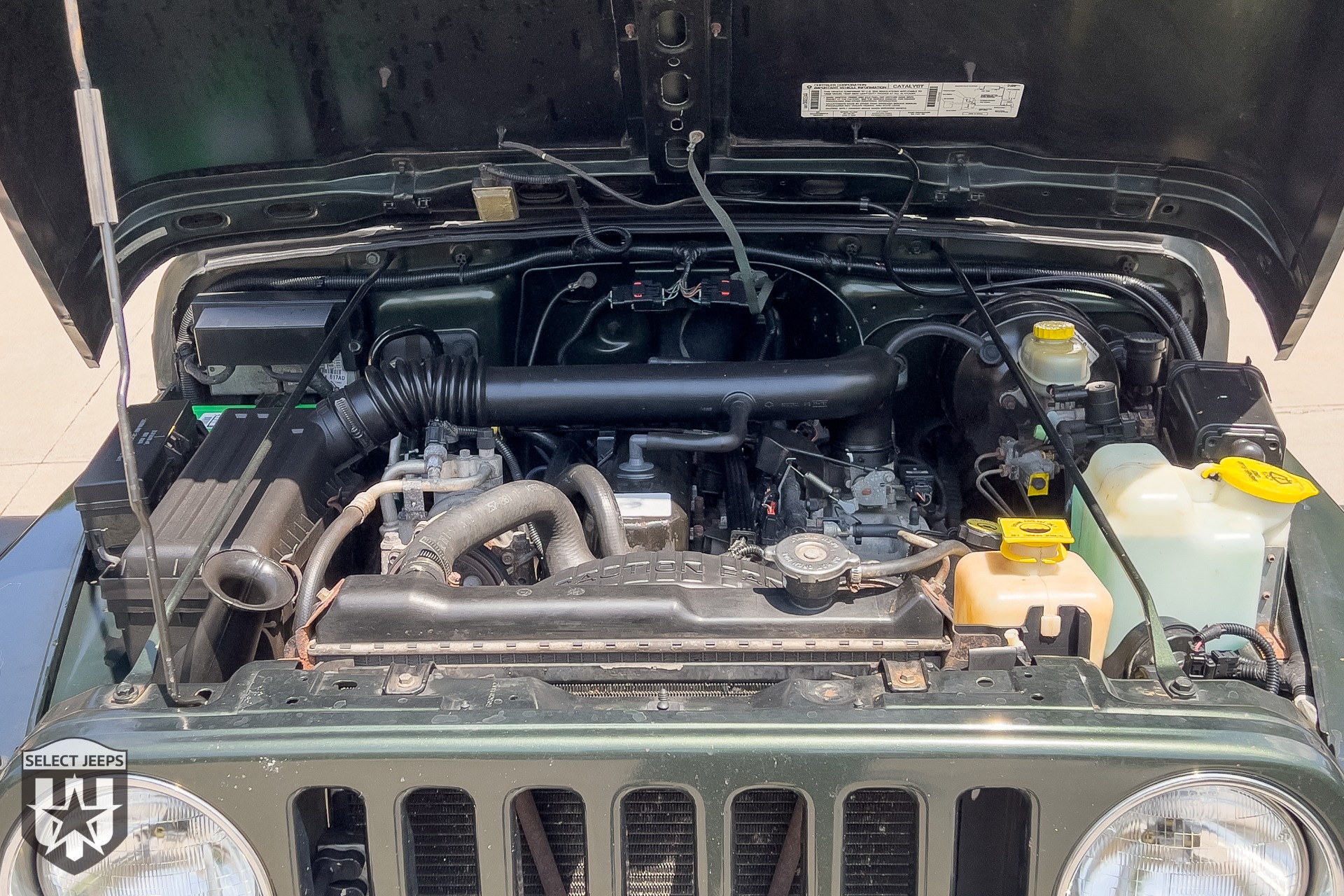 Used-1998-Jeep-Wrangler-Sport