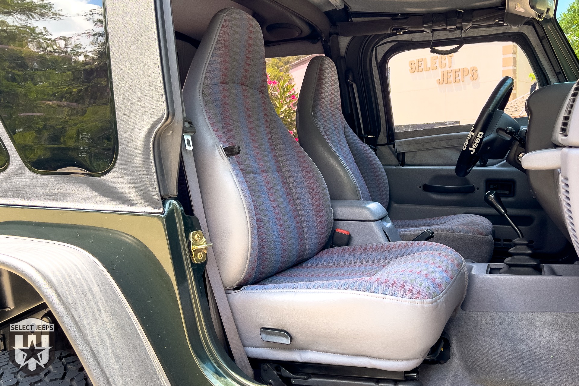 Used-1998-Jeep-Wrangler-Sport