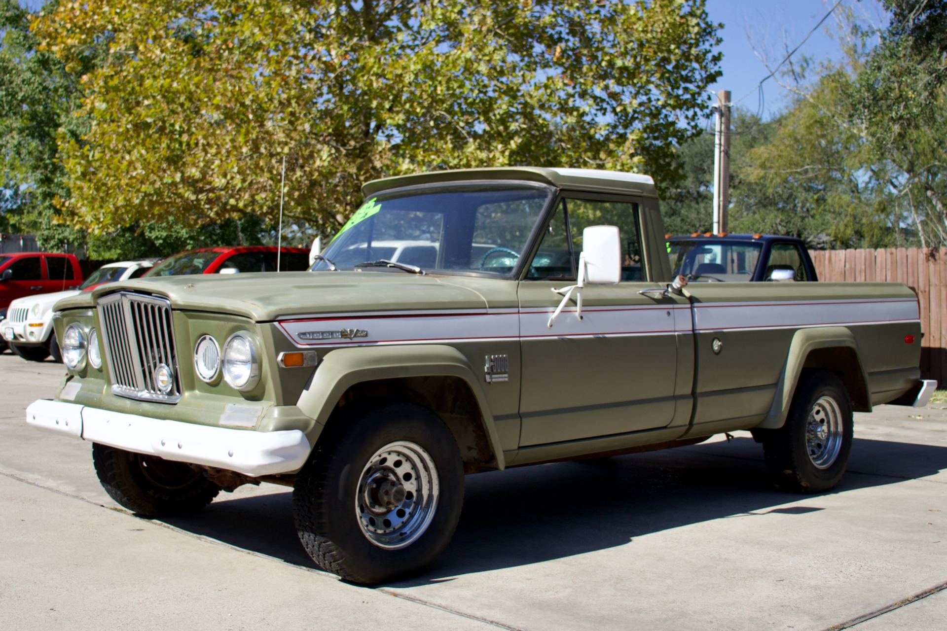 Used-1969-Jeep-Gladiator-J3000