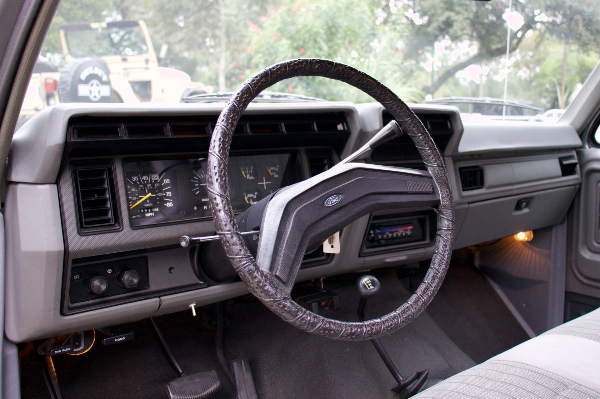 Used-1986-Ford-F-150-XL