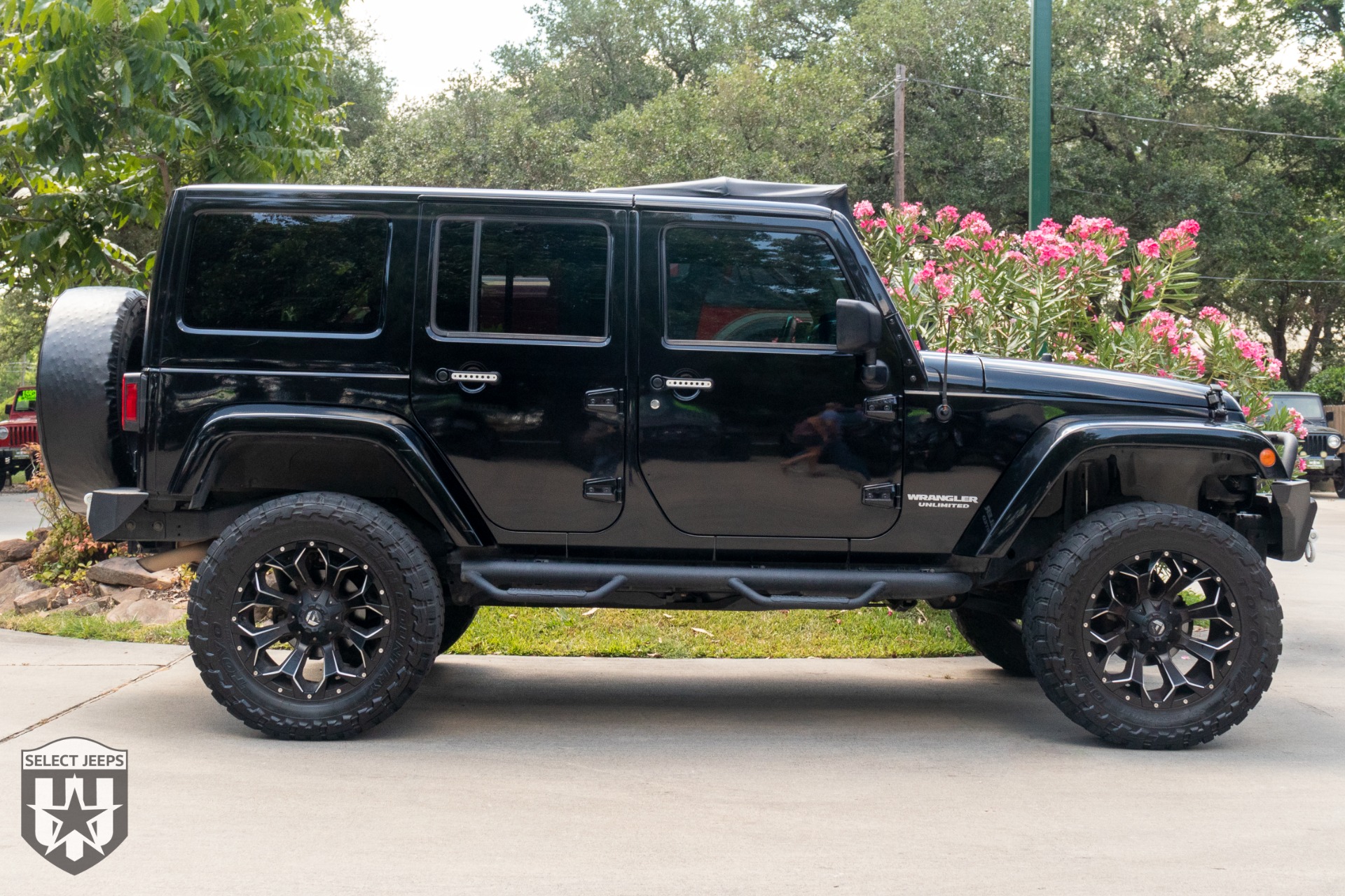 Used-2012-Jeep-Wrangler-Unlimited-Altitude