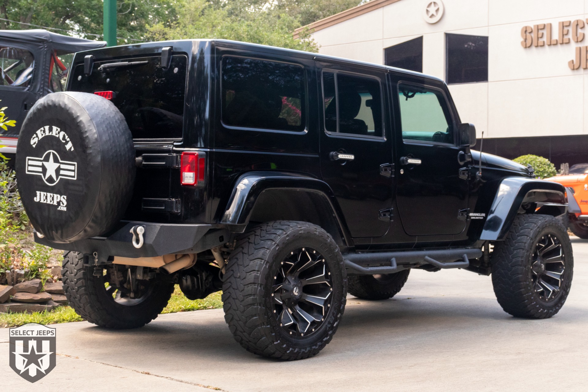 Used-2012-Jeep-Wrangler-Unlimited-Altitude