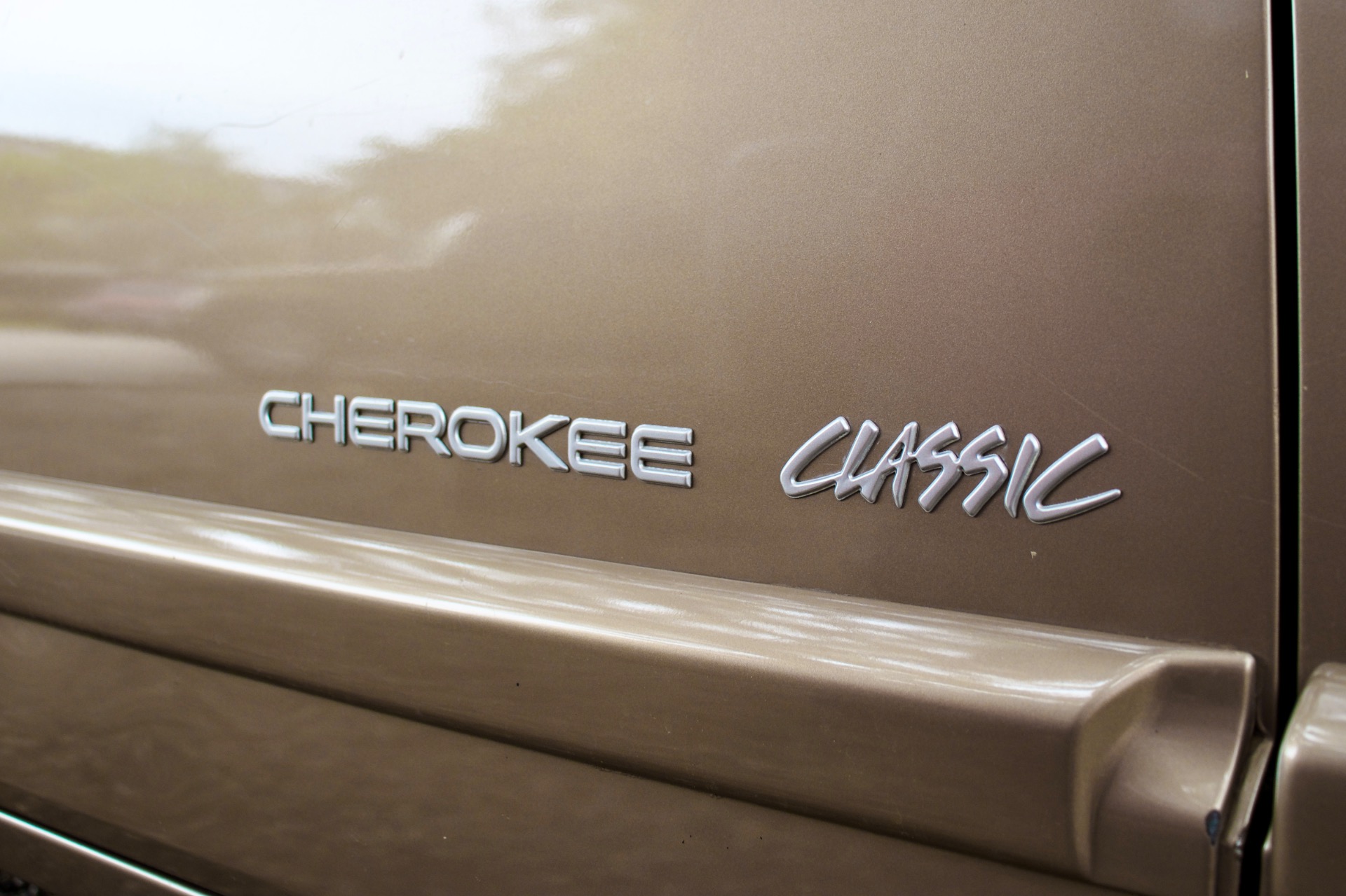 Used-1999-Jeep-Cherokee-Classic