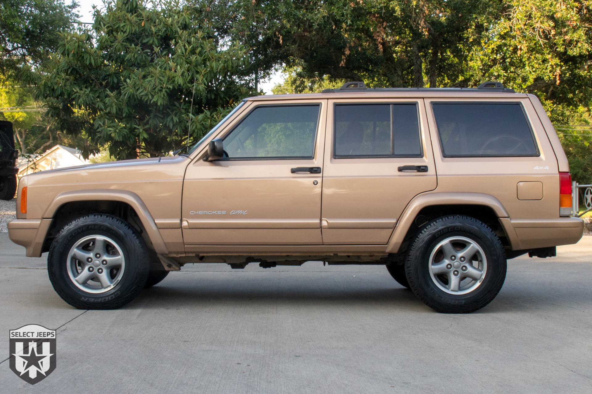 Used-1999-Jeep-Cherokee-Classic-Classic