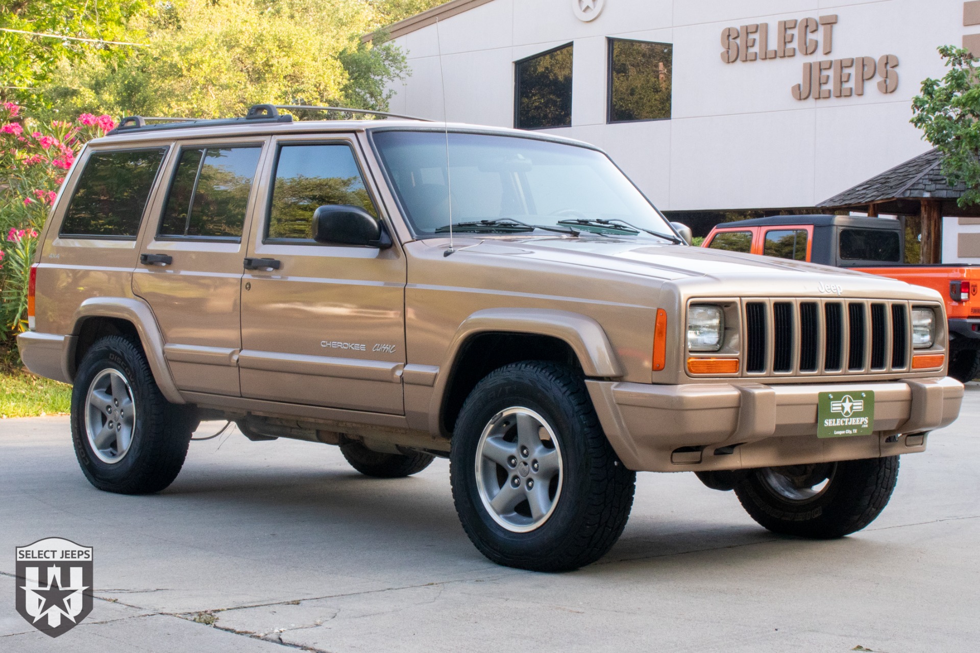 Used-1999-Jeep-Cherokee-Classic For Sale | Select Jeeps Inc. Used-1999-Jeep-Cherokee-Classic