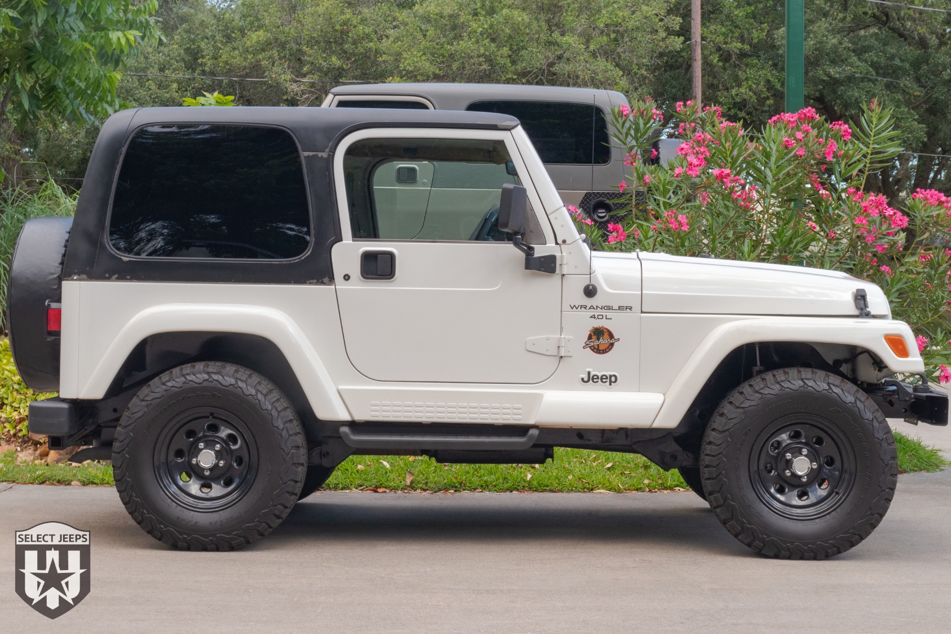 Used-1998-Jeep-Wrangler-Sahara