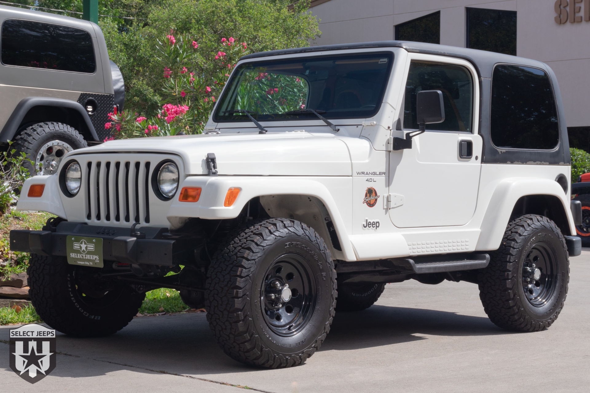 Used-1998-Jeep-Wrangler-Sahara