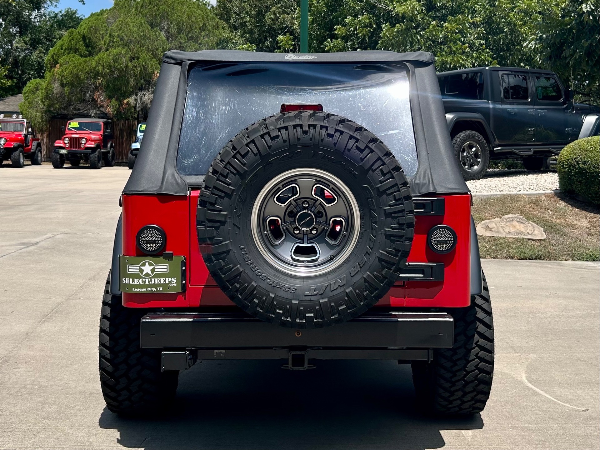 Used-2005-Jeep-Wrangler-Unlimited-Rubicon