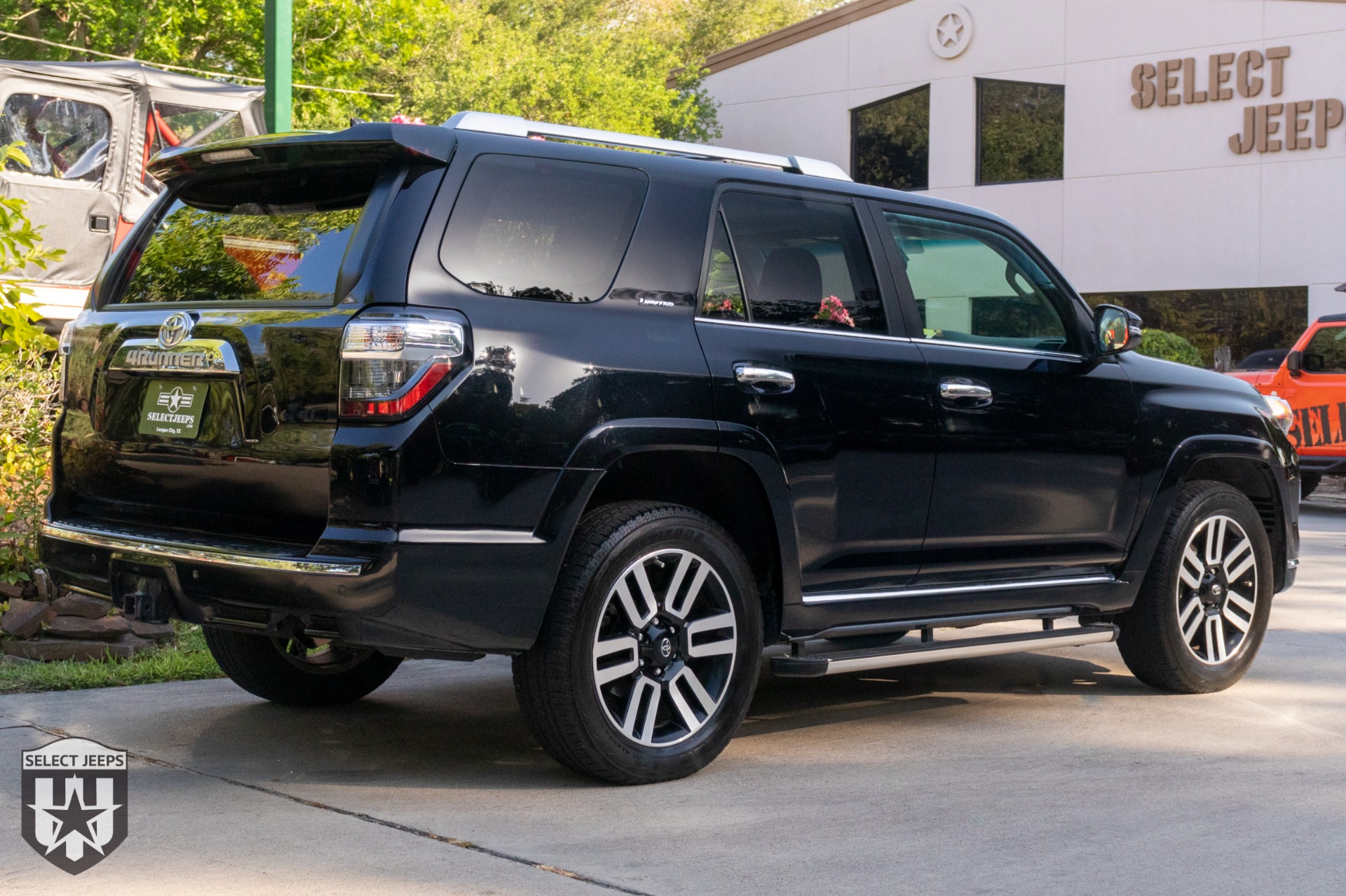Used-2017-Toyota-4Runner-Limited