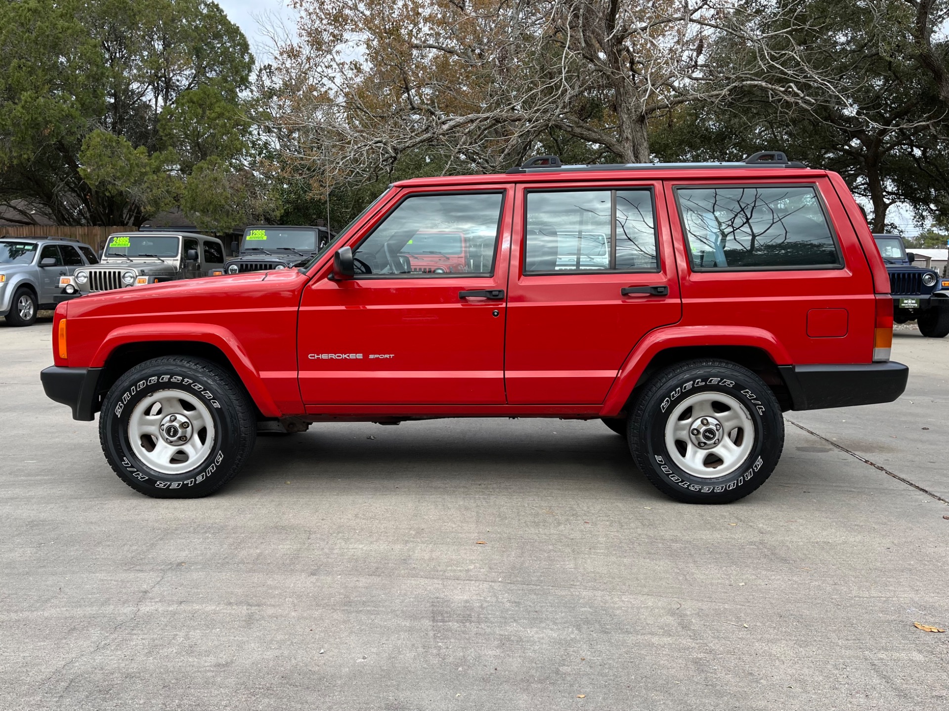 Used-2001-Jeep-Cherokee-Sport