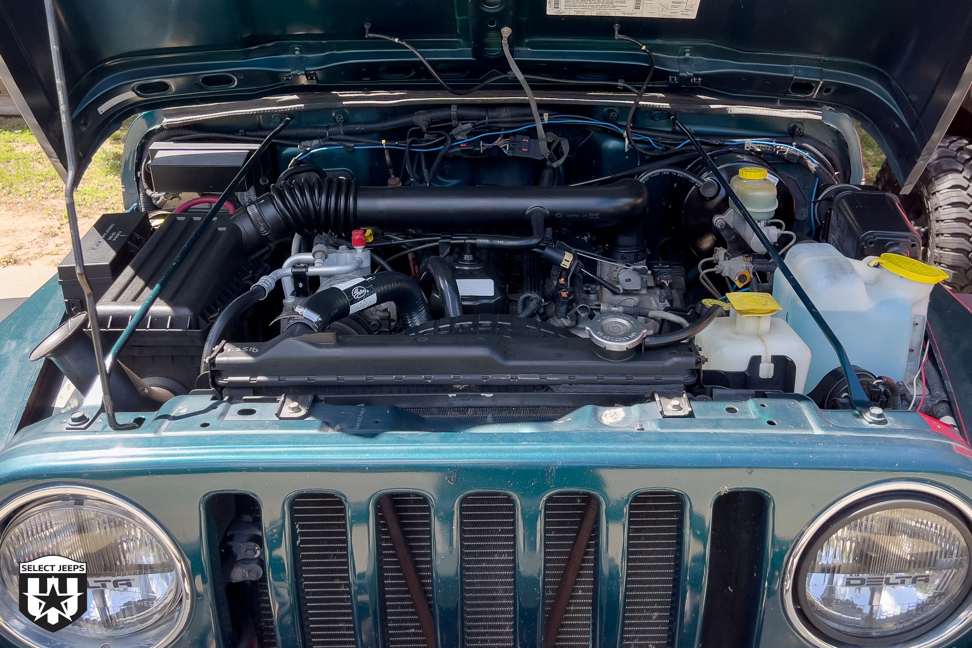 Used-1998-Jeep-Wrangler-Sport
