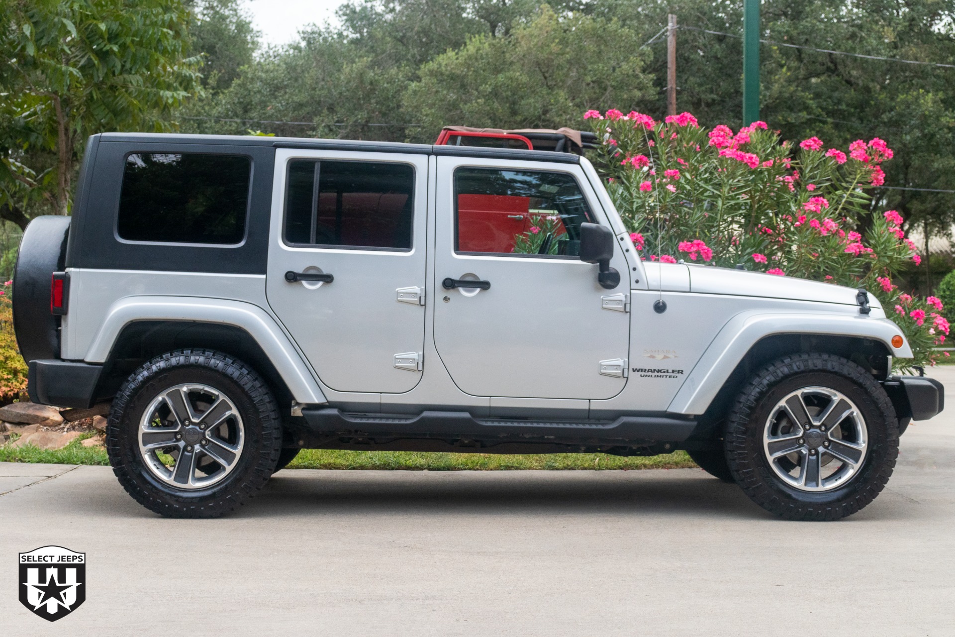 Used-2008-Jeep-Wrangler-Unlimited-Sahara