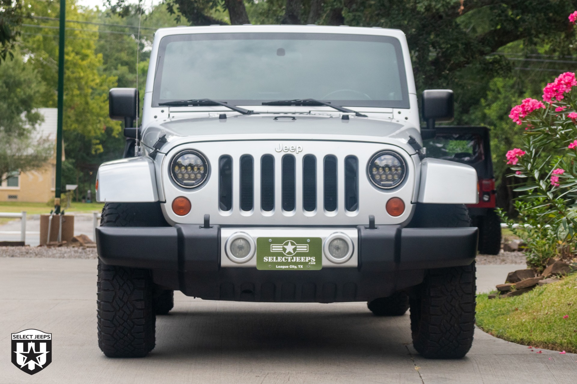 Used-2008-Jeep-Wrangler-Unlimited-Sahara