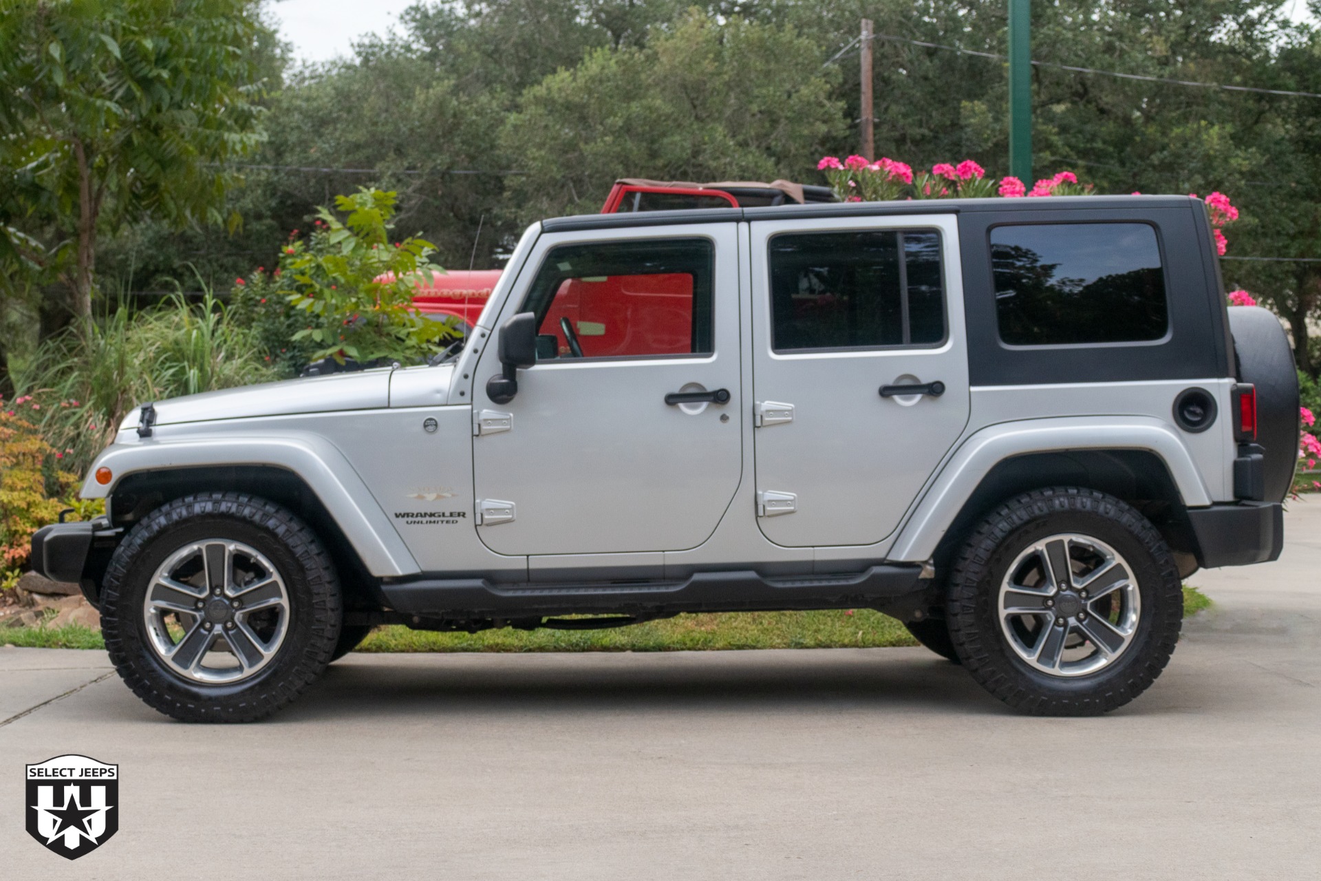 Used-2008-Jeep-Wrangler-Unlimited-Sahara