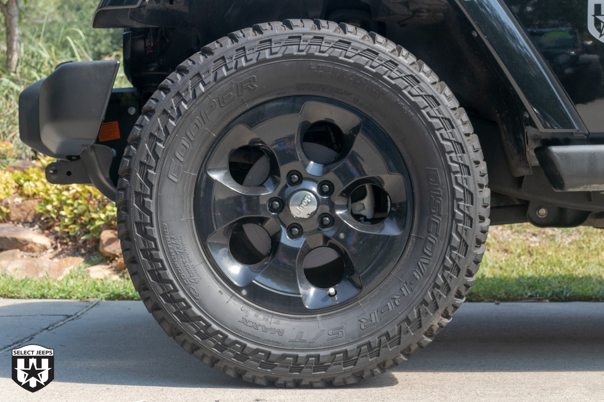 Used-2014-Jeep-Wrangler-Sahara