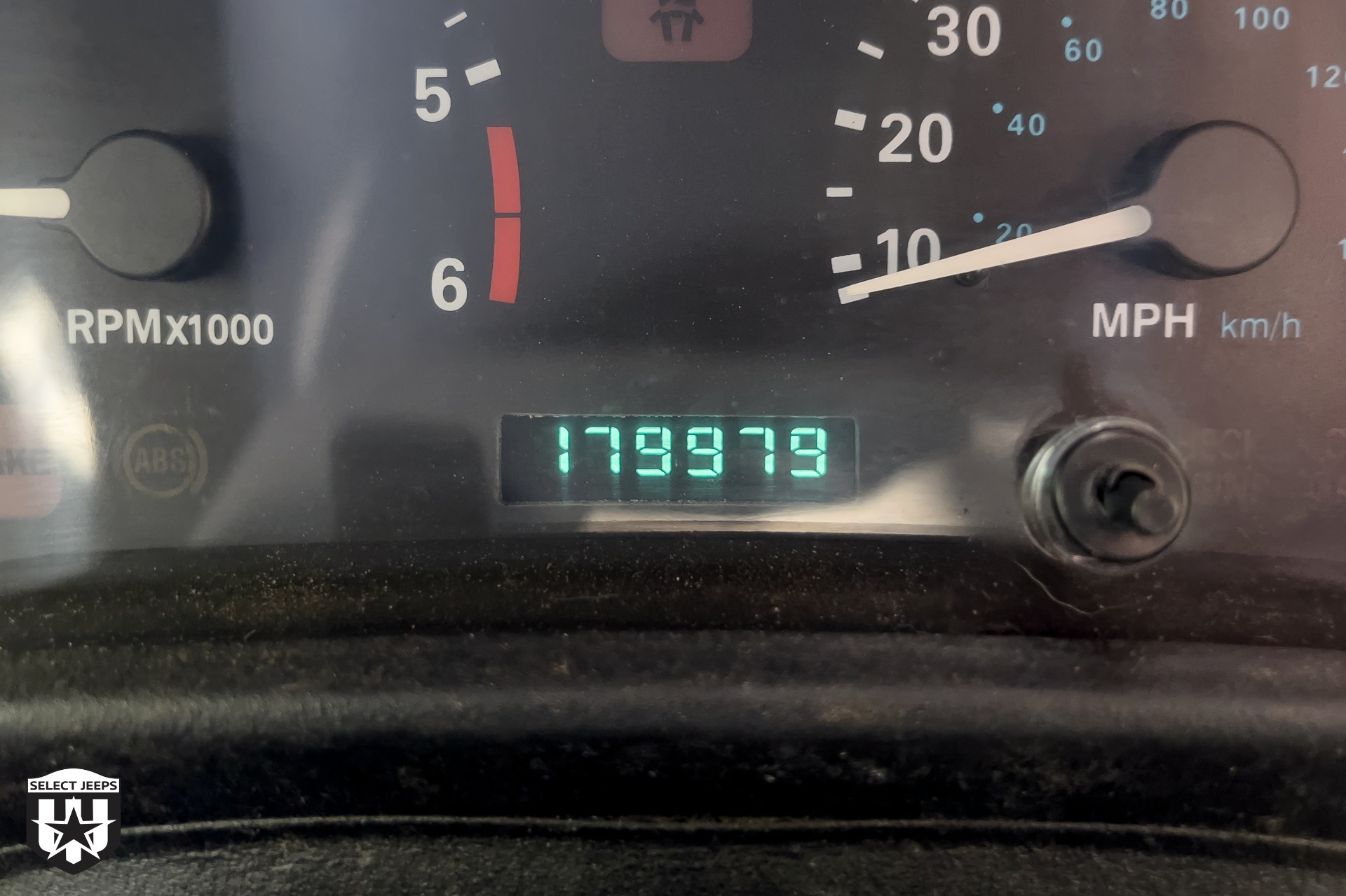 Used-1999-Jeep-Wrangler-Sahara