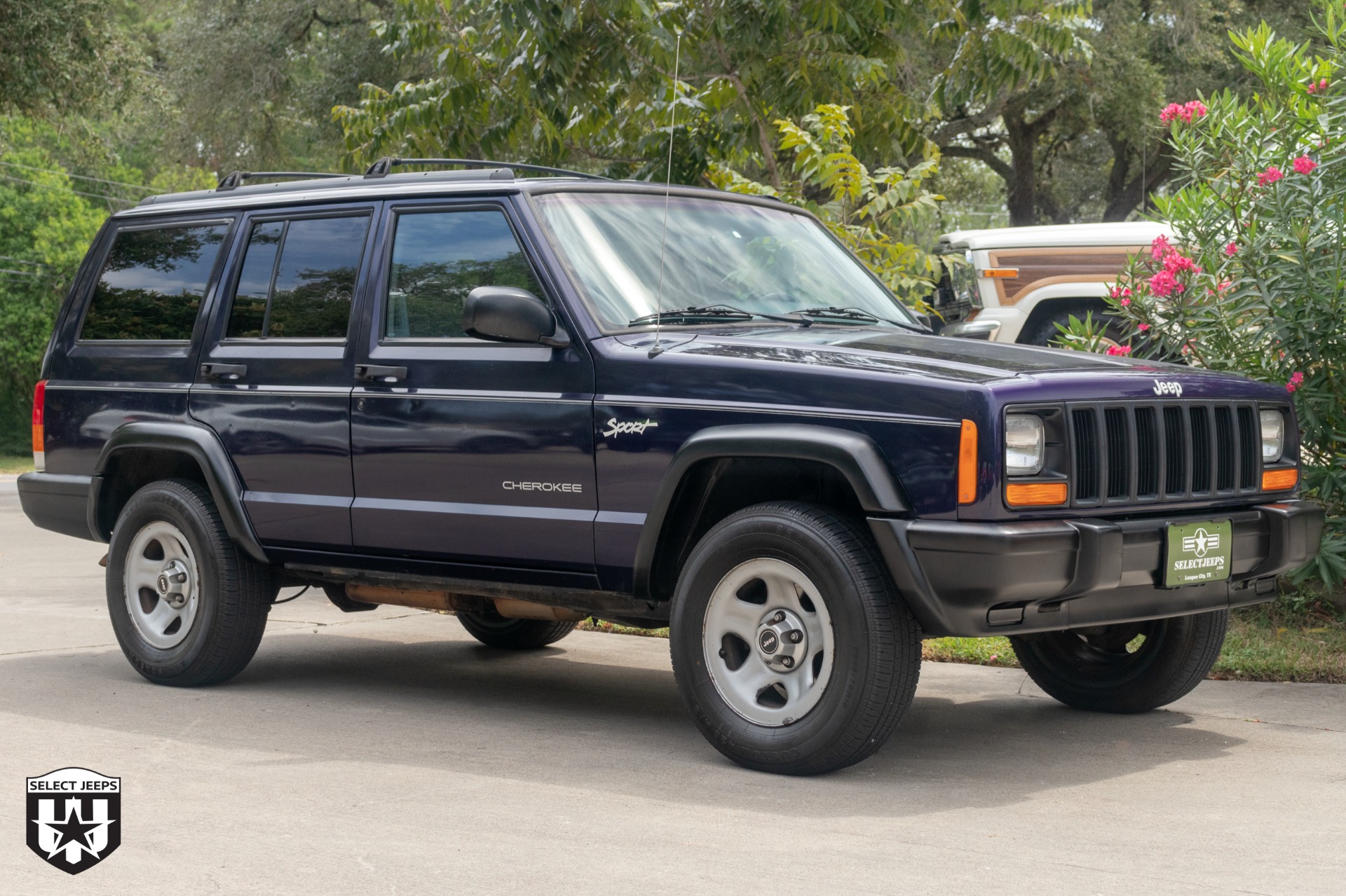 Used-1998-Jeep-Cherokee-Sport