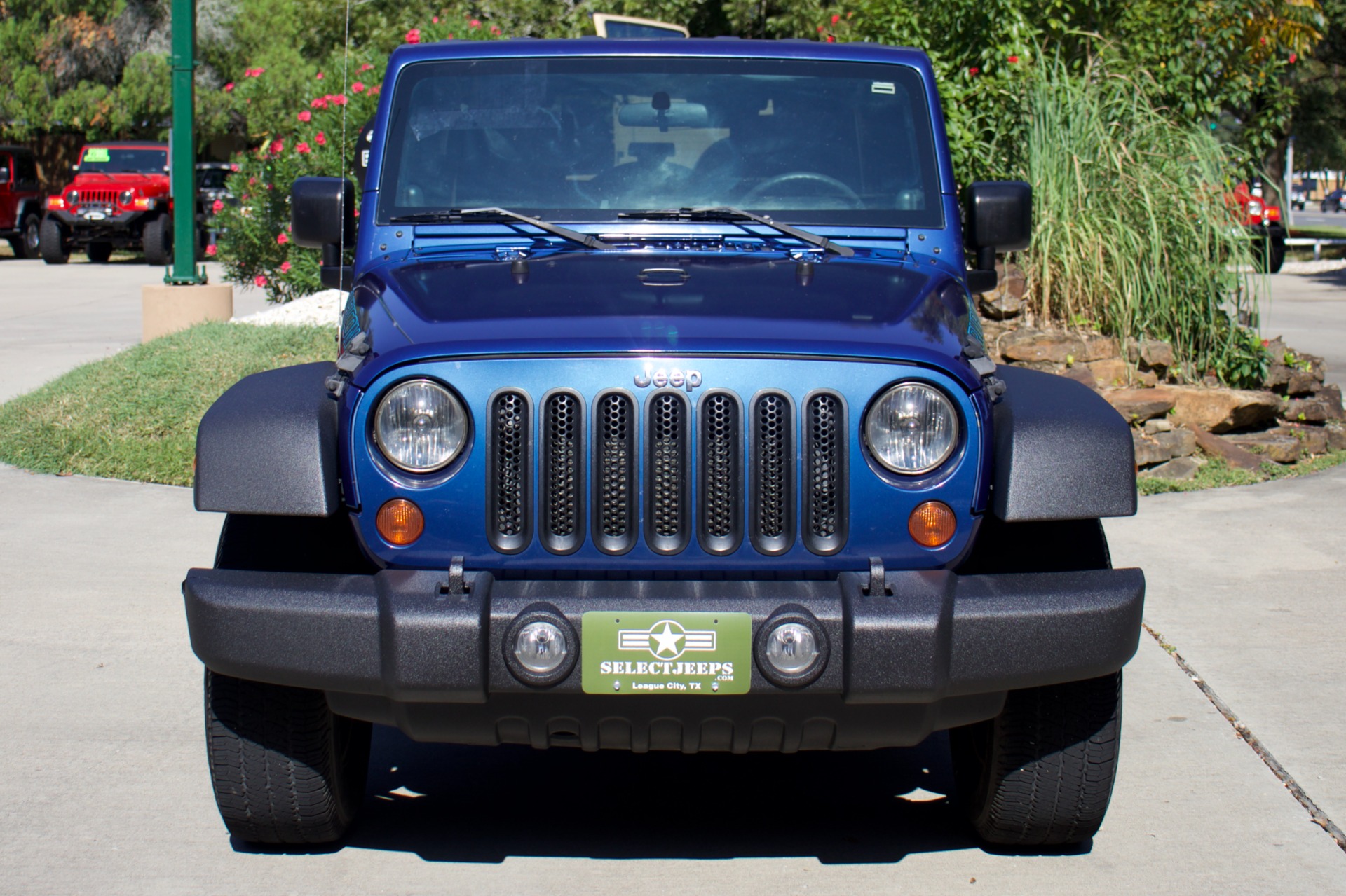 Used-2009-Jeep-Wrangler-Unlimited-Rubicon