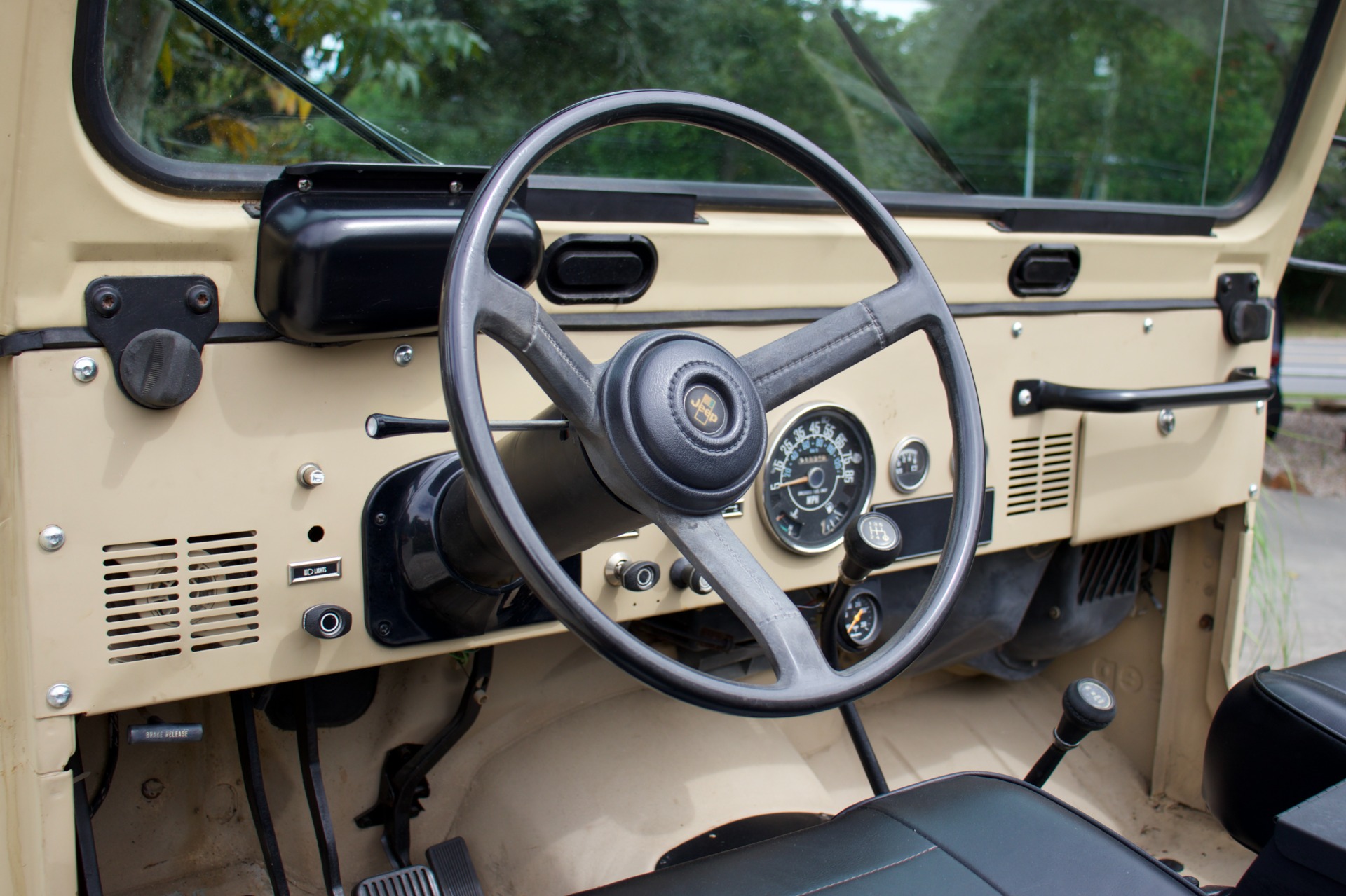 Used-1982-Jeep-CJ-5