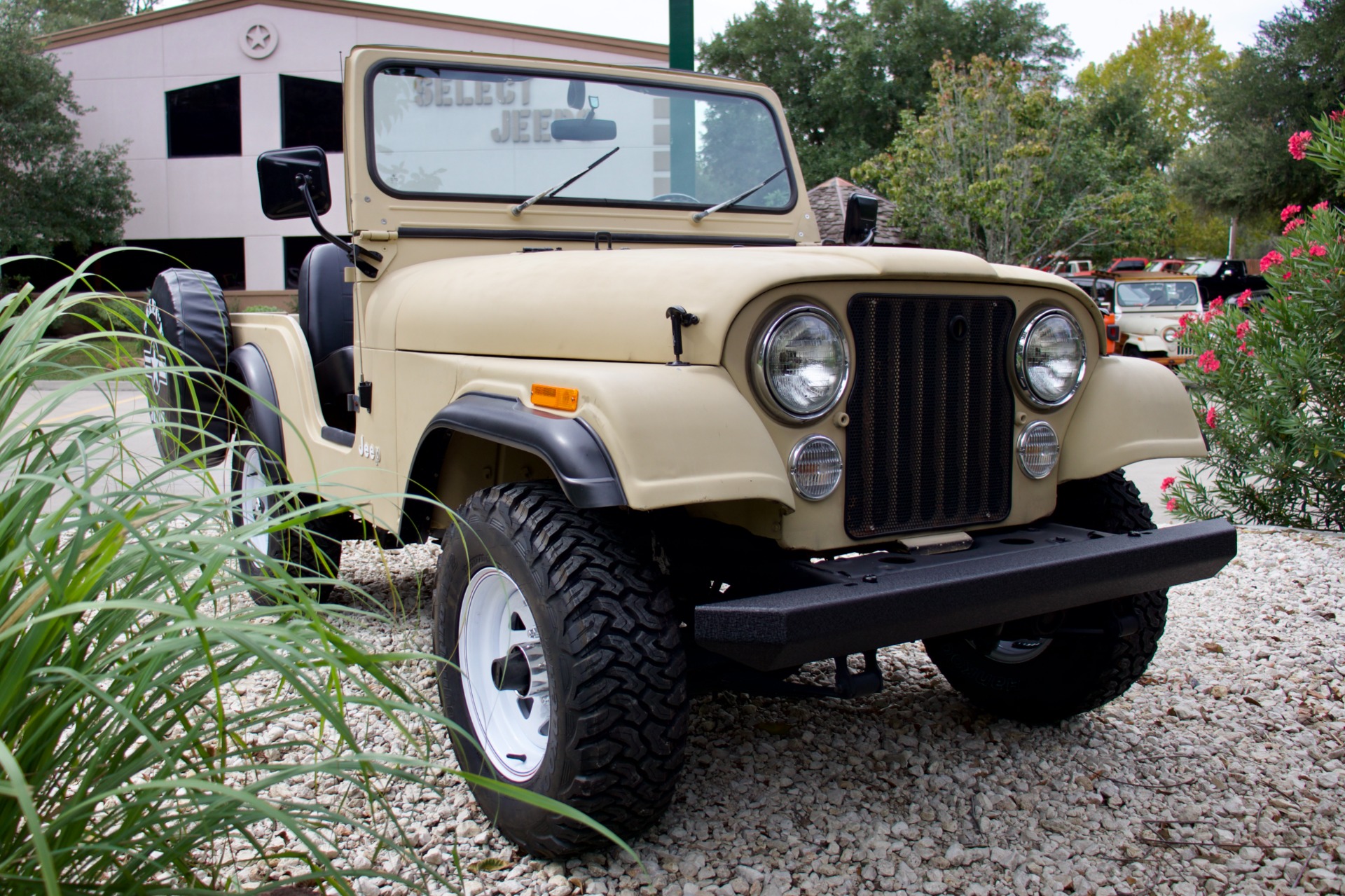 Used-1982-Jeep-CJ-5