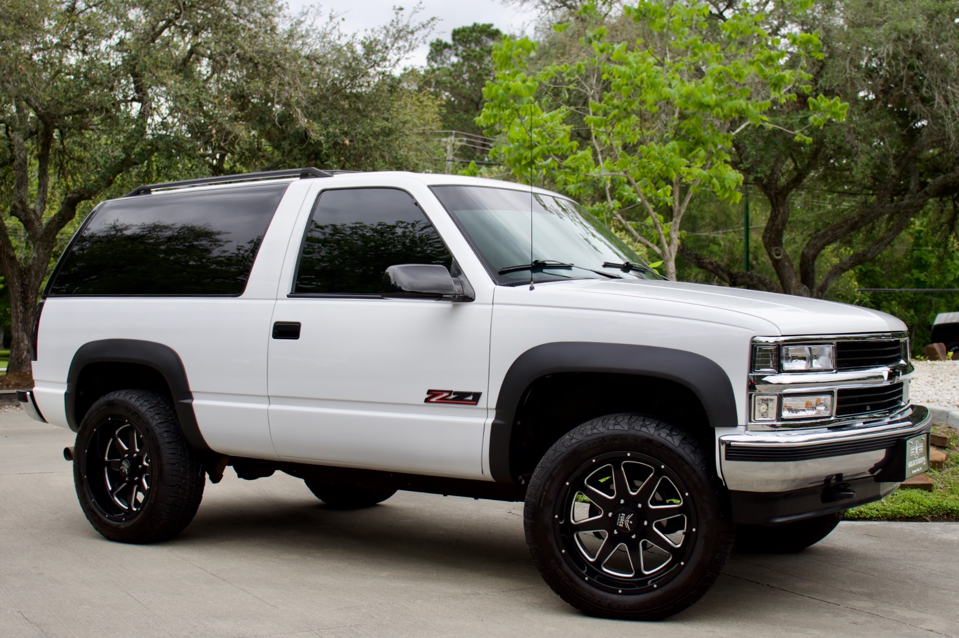 Used-1995-Chevrolet-Tahoe-LS For Sale | Select Jeeps Inc. Used-1995-Chevrolet-Tahoe-LS