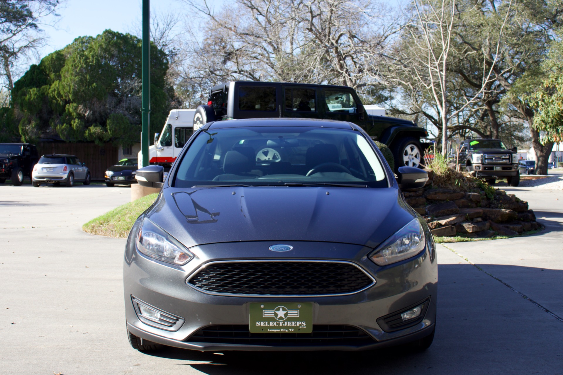 Used-2018-Ford-Focus-SEL