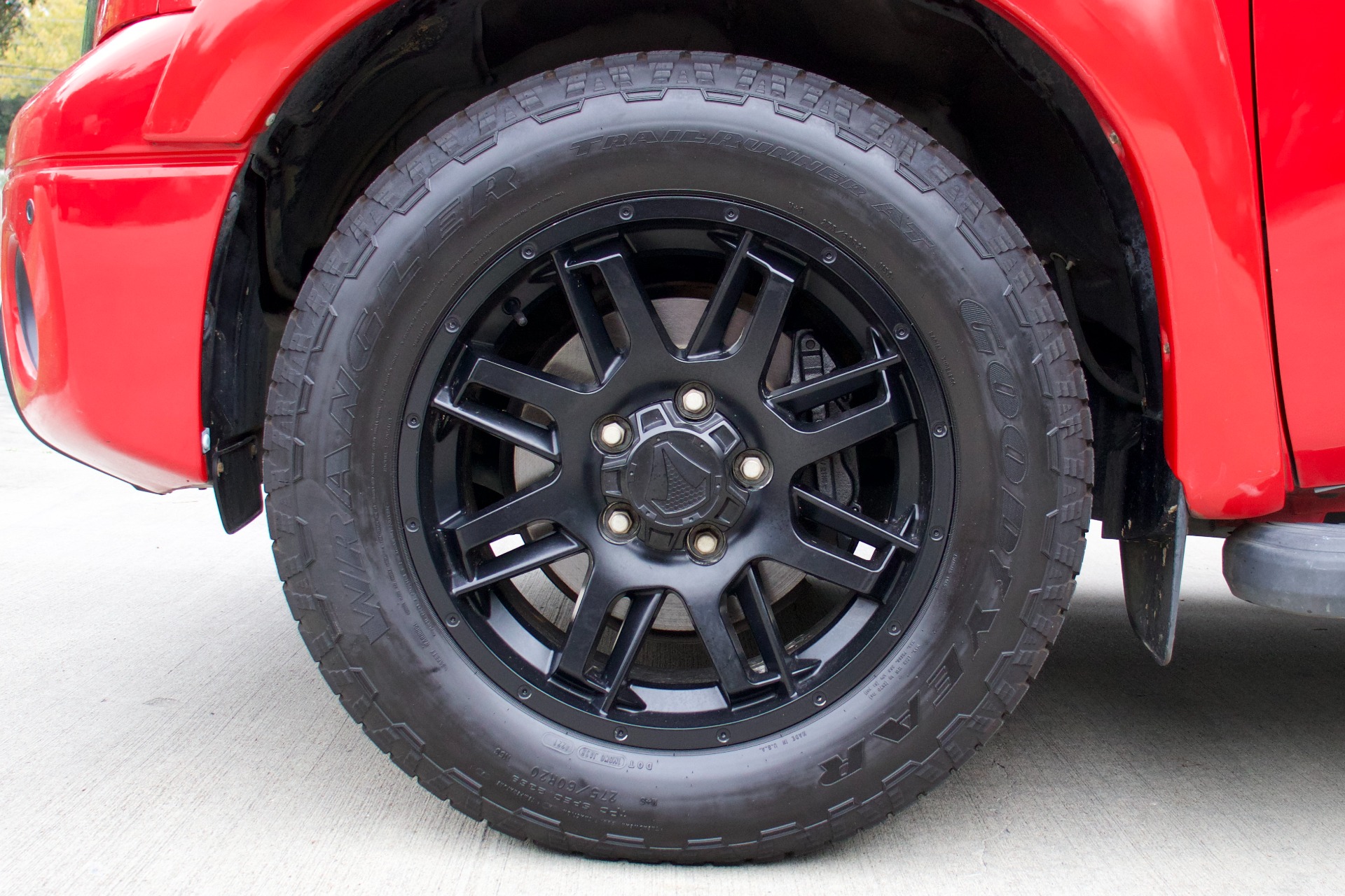 Used-2011-Toyota-Tundra-Limited