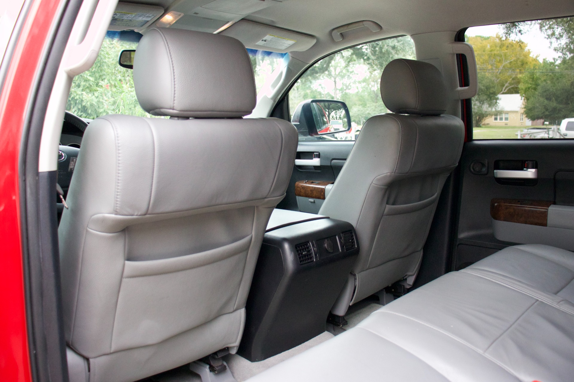 Used-2011-Toyota-Tundra-Limited