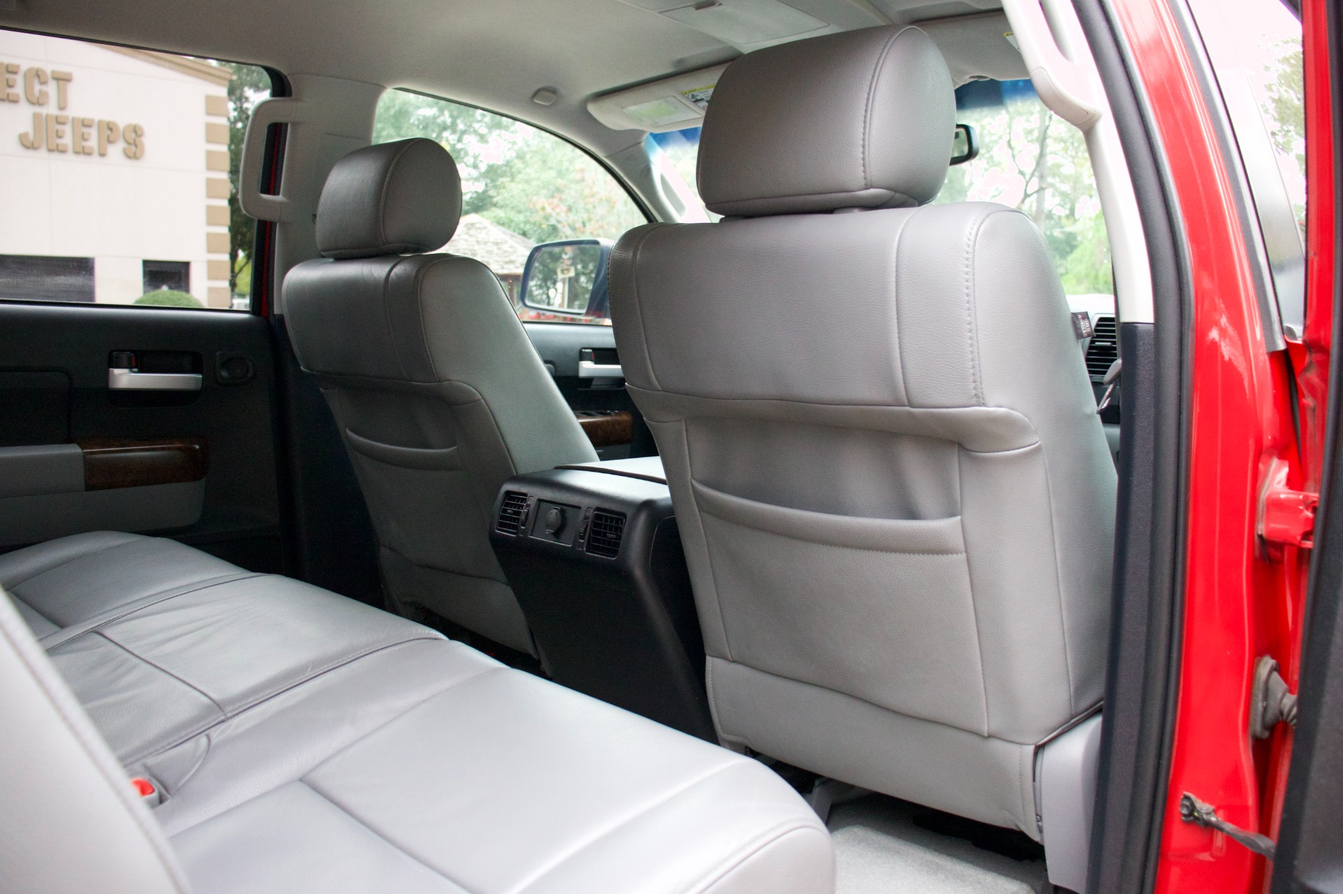 Used-2011-Toyota-Tundra-Limited