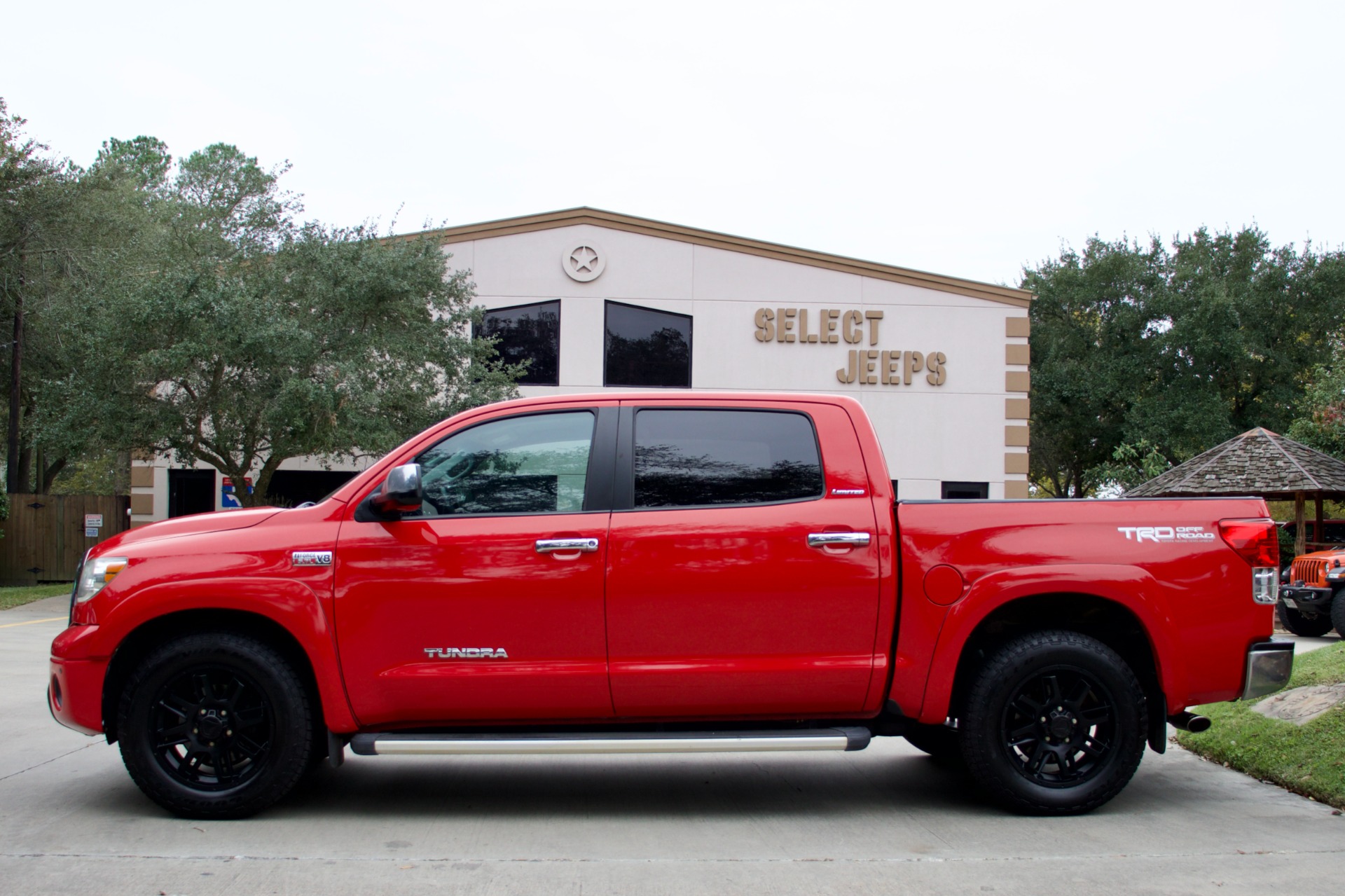 Used-2011-Toyota-Tundra-Limited