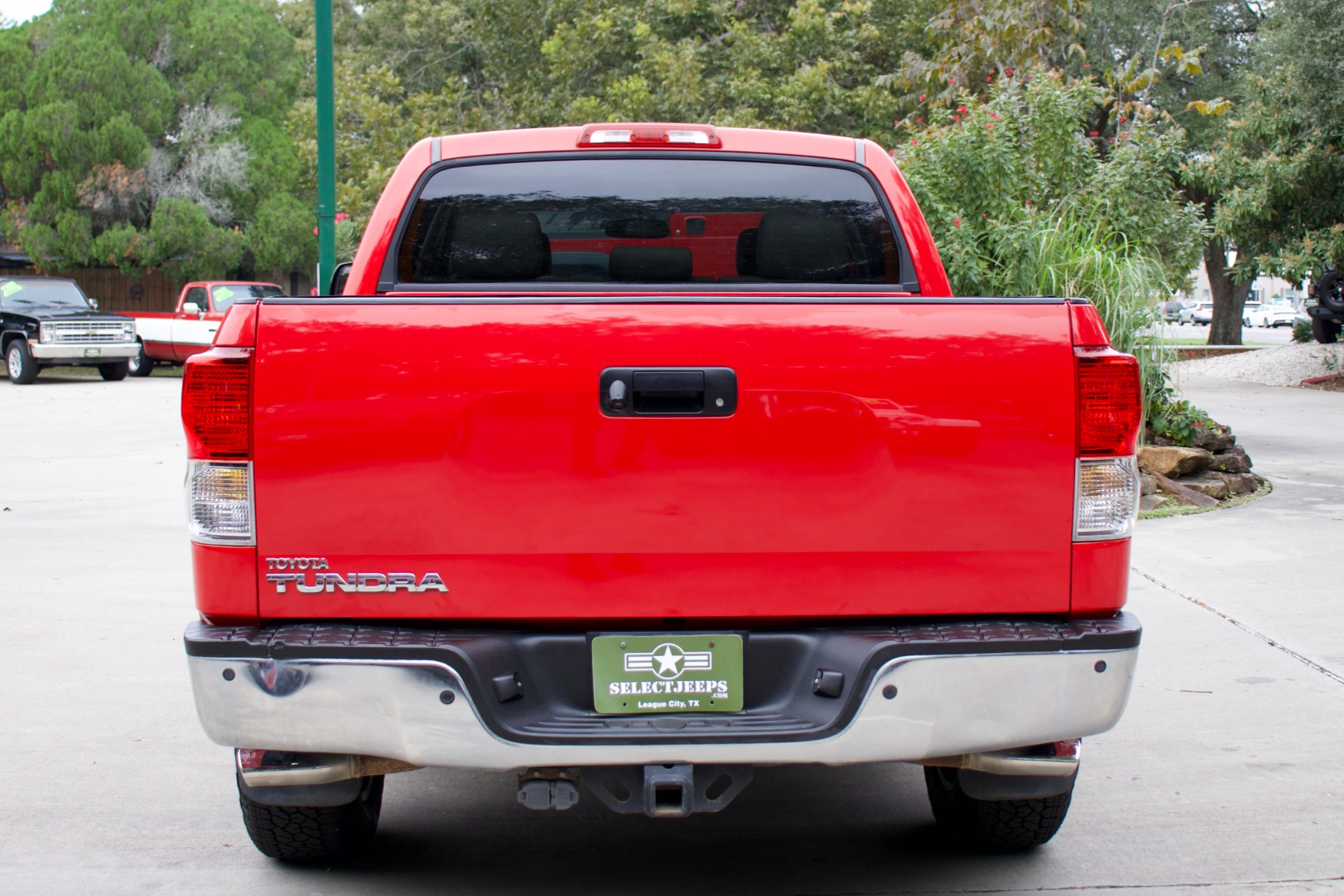 Used-2011-Toyota-Tundra-Limited