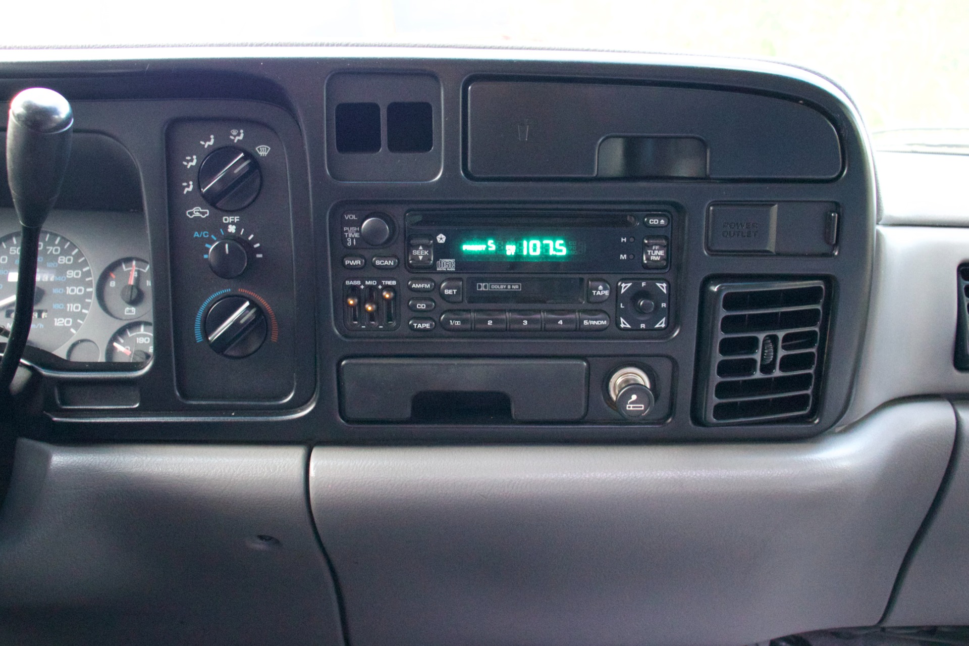 Used-1994-Dodge-Ram-Pickup-2500-Laramie-SLT