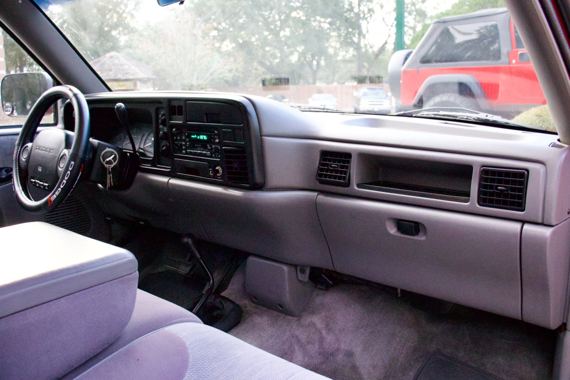 Used-1994-Dodge-Ram-Pickup-2500-Laramie-SLT