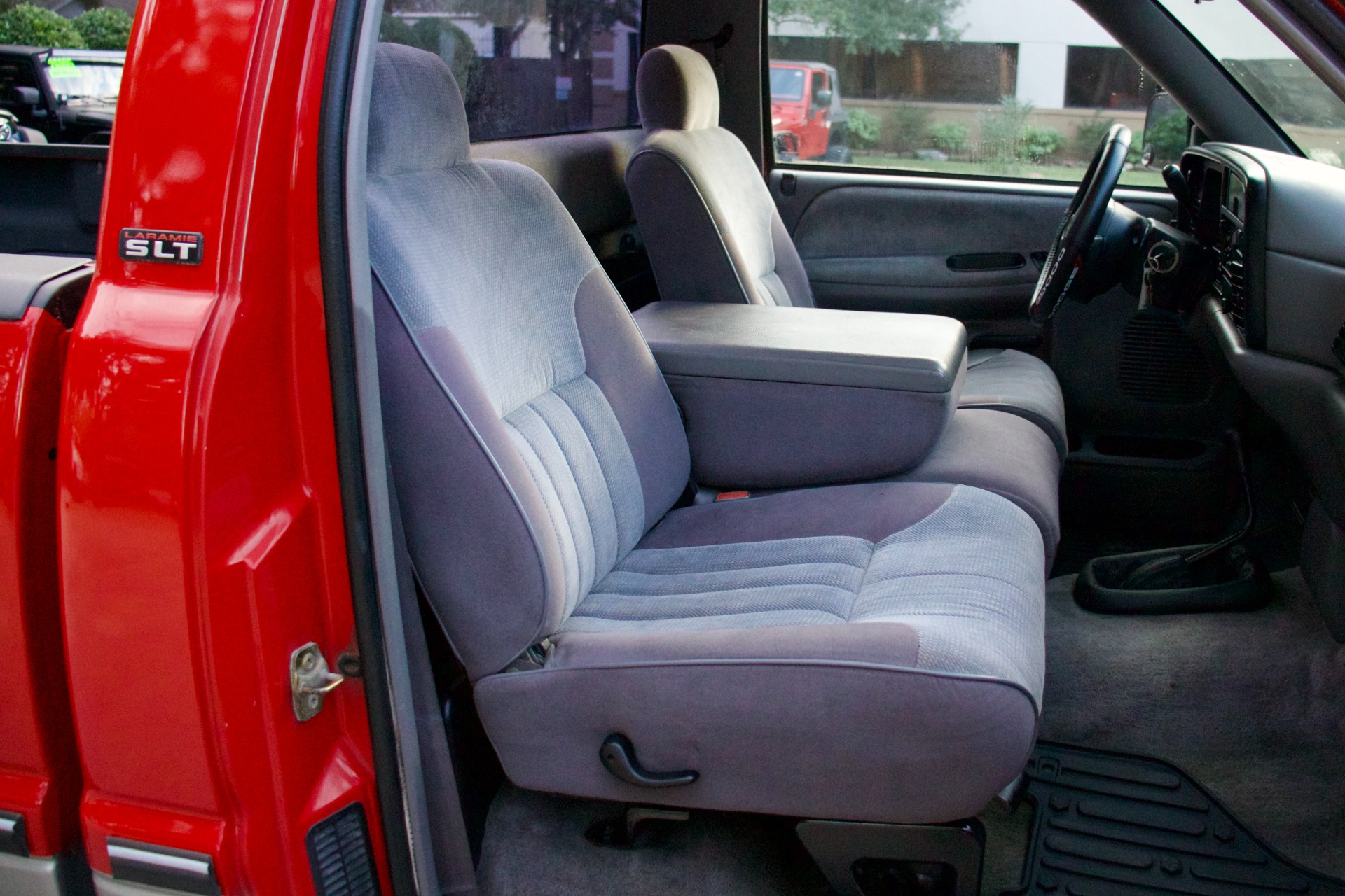Used-1994-Dodge-Ram-Pickup-2500-Laramie-SLT