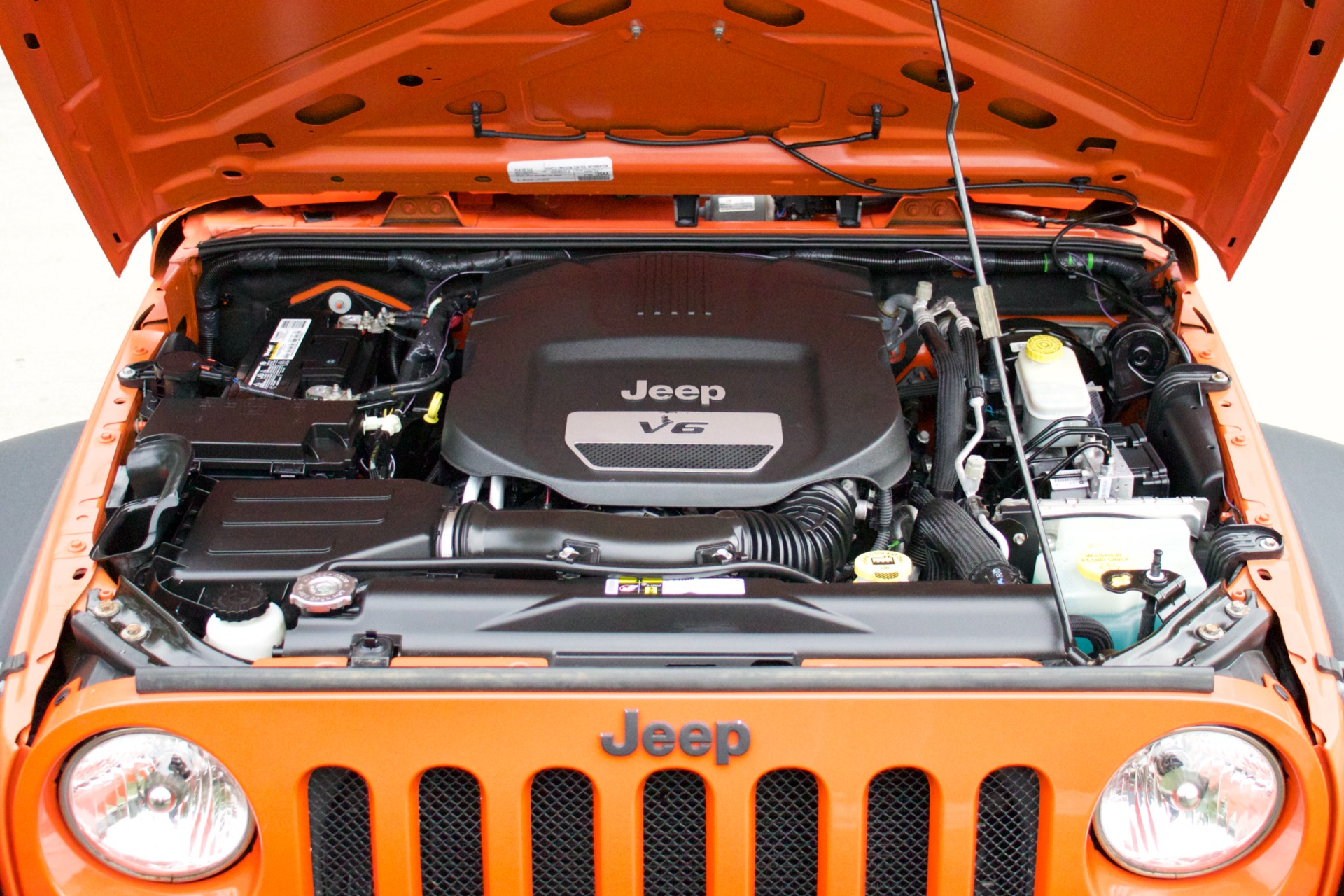 Used 2015 Jeep Wrangler Unlimited Sport For Sale ($28,995) | Select Jeeps  Inc. Stock #736542