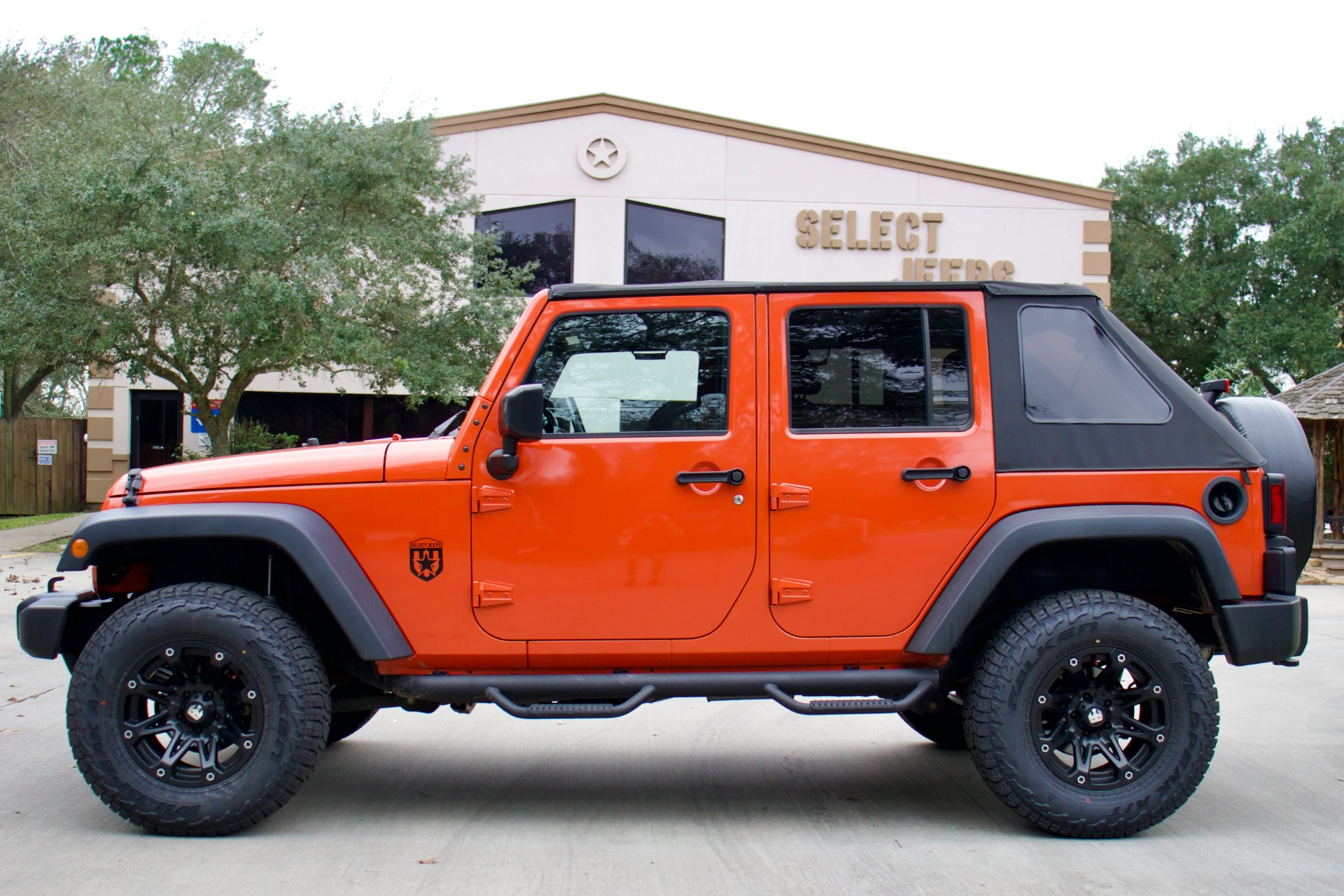 Used-2015-Jeep-Wrangler-Unlimited-Sport