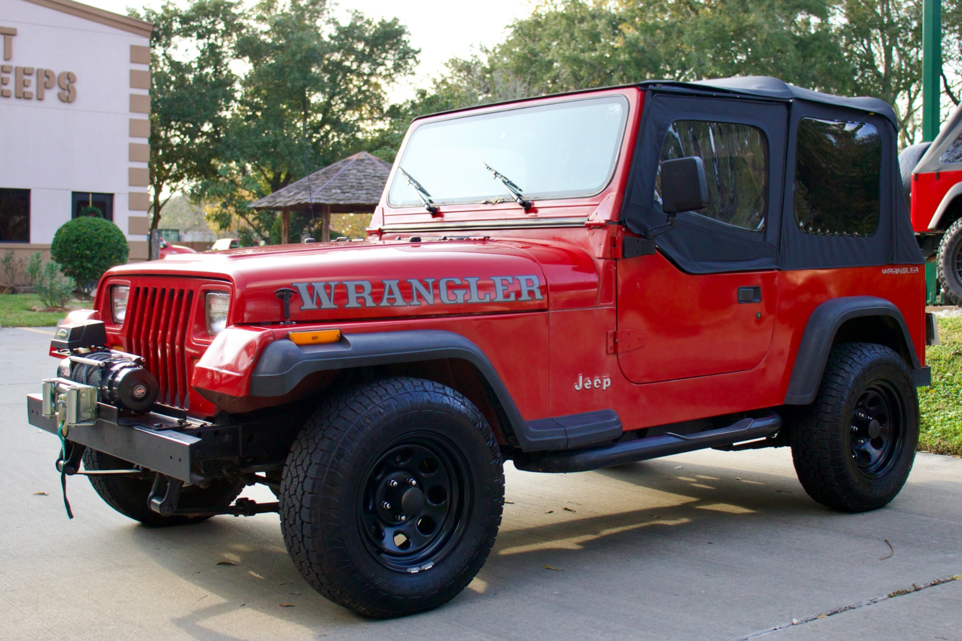 Used-1995-Jeep-Wrangler