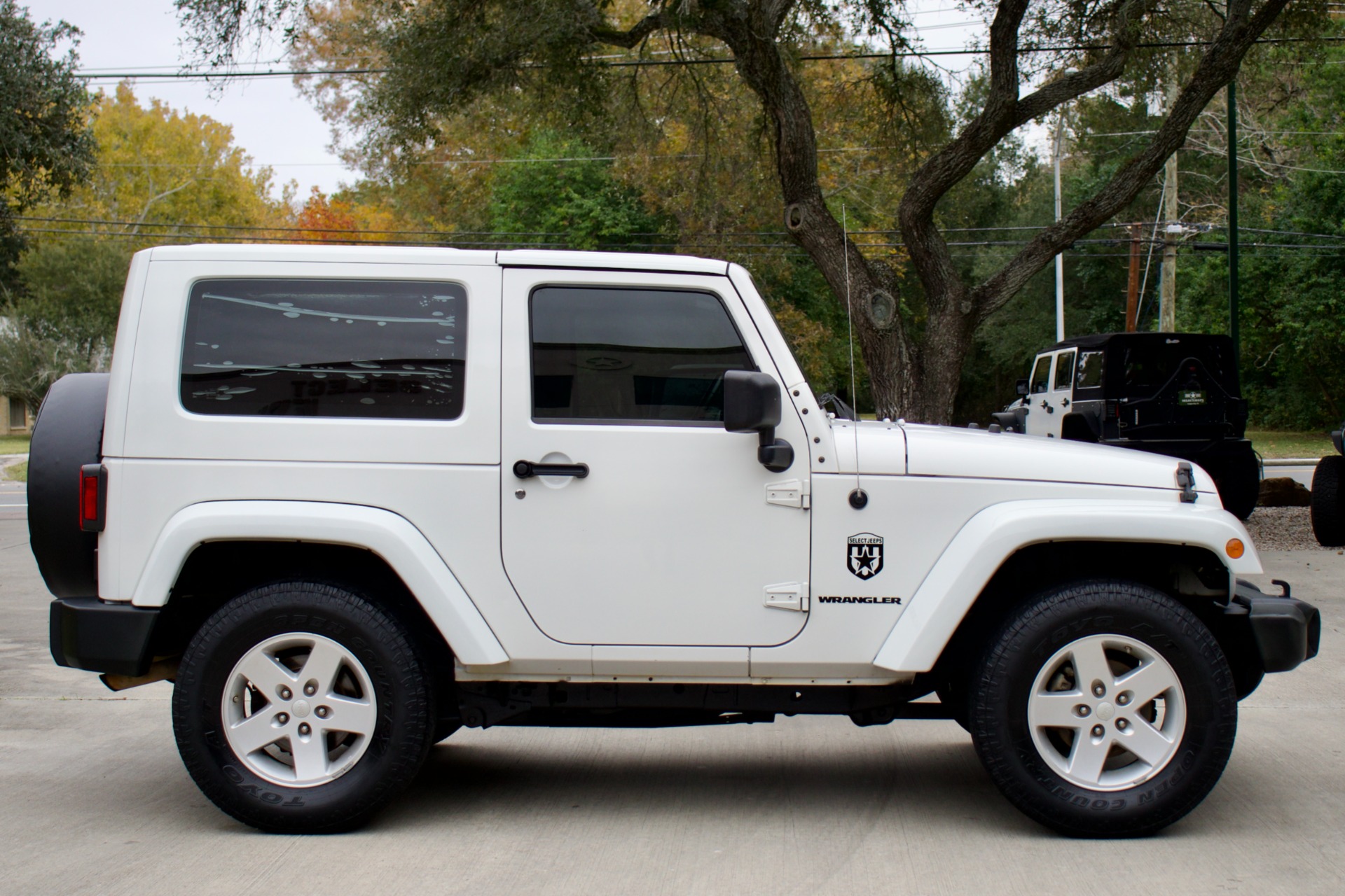 Used-2009-Jeep-Wrangler-X