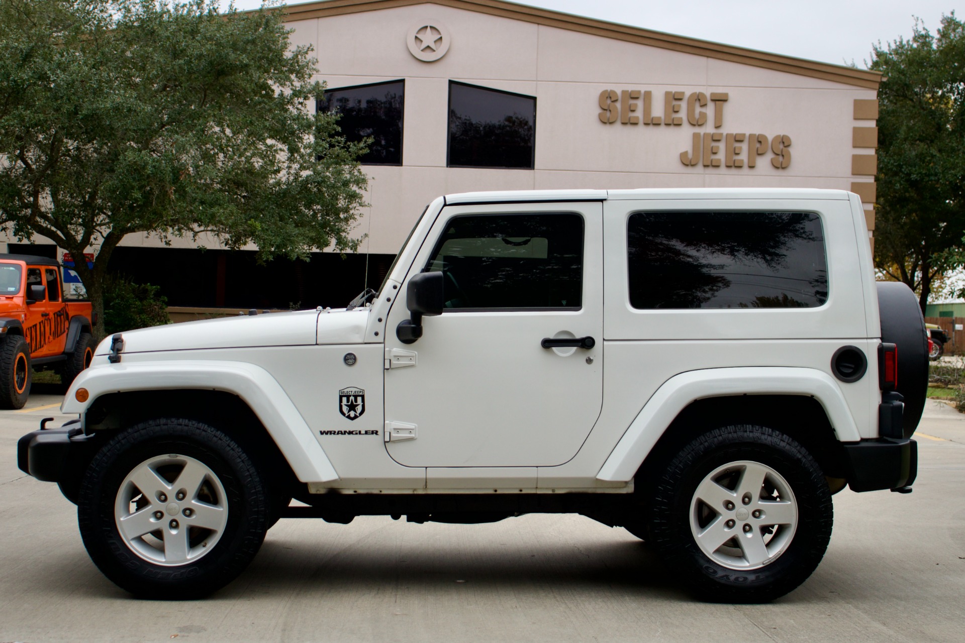 Used-2009-Jeep-Wrangler-X