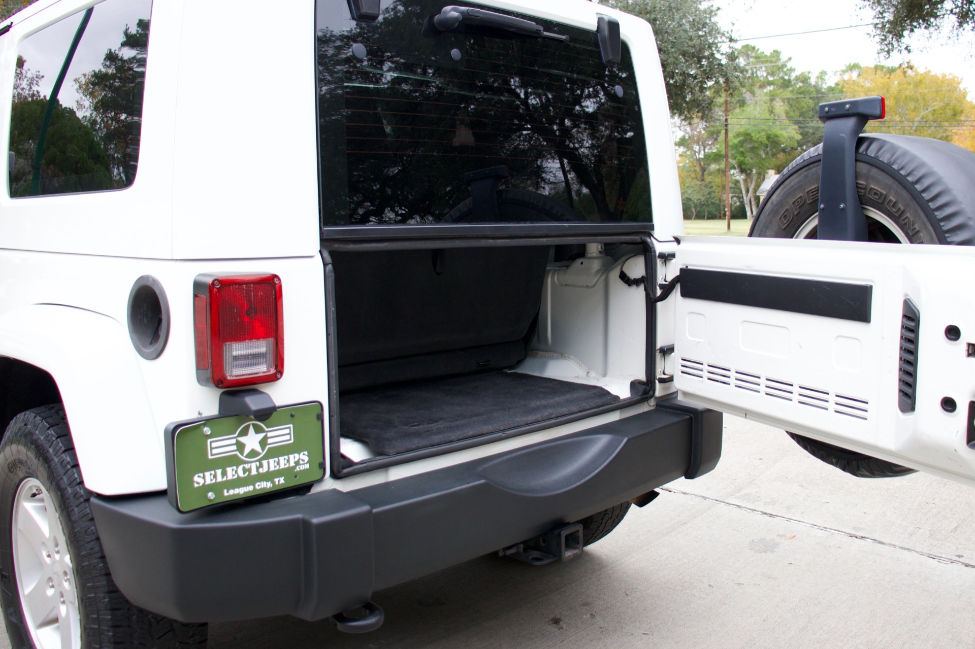 Used-2009-Jeep-Wrangler-X