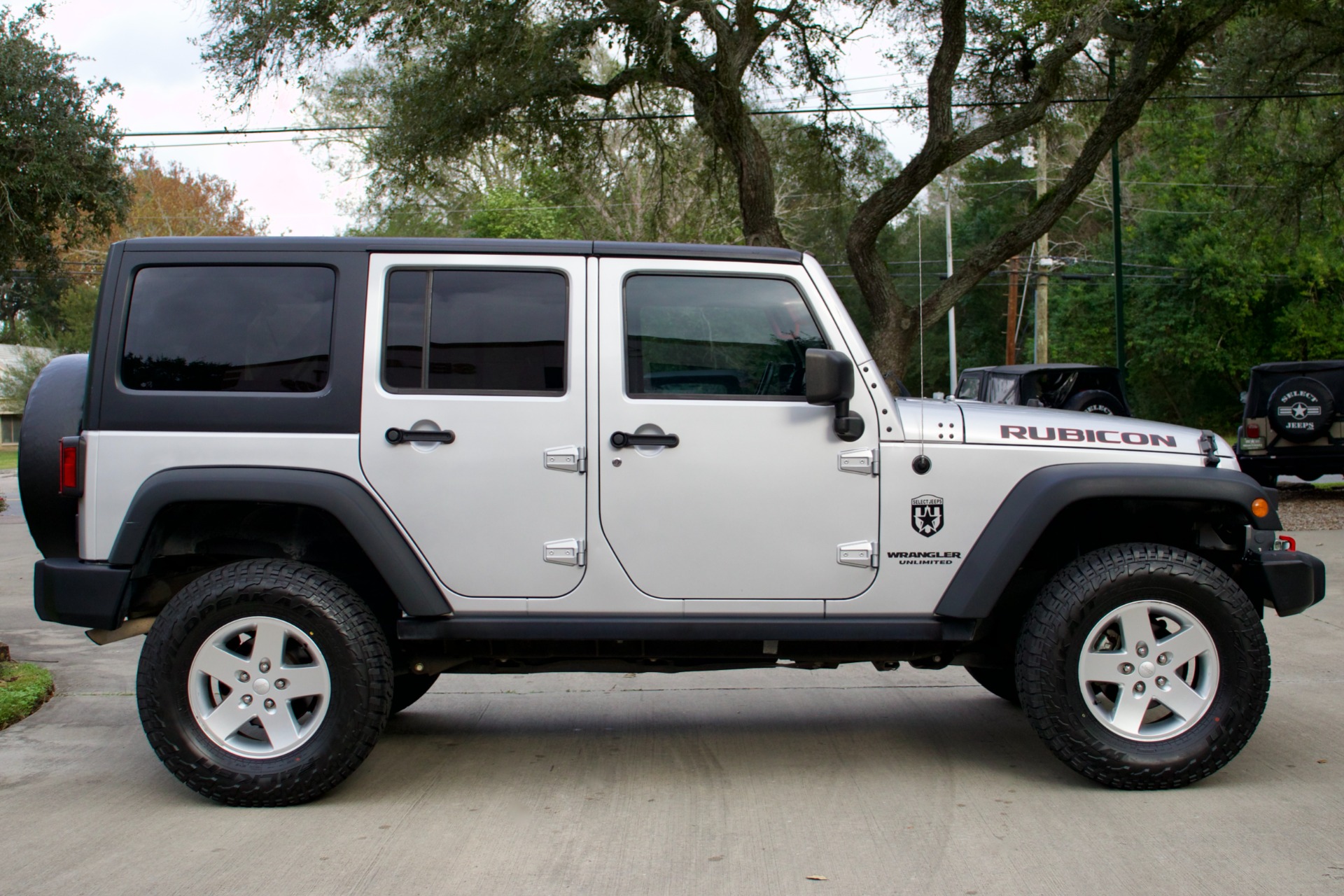 Used-2012-Jeep-Wrangler-Unlimited-Rubicon