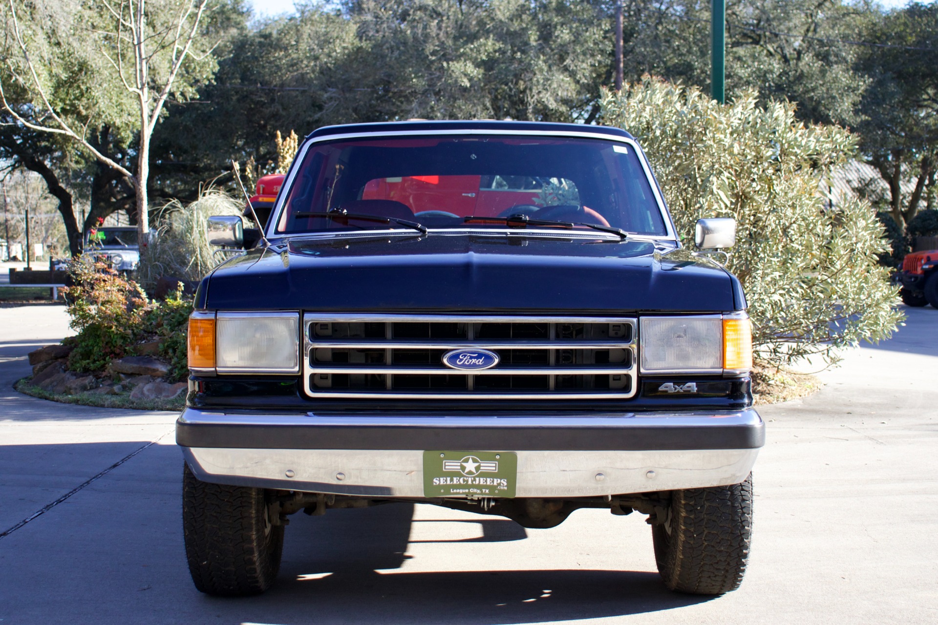 Used-1989-Ford-Bronco-XLT