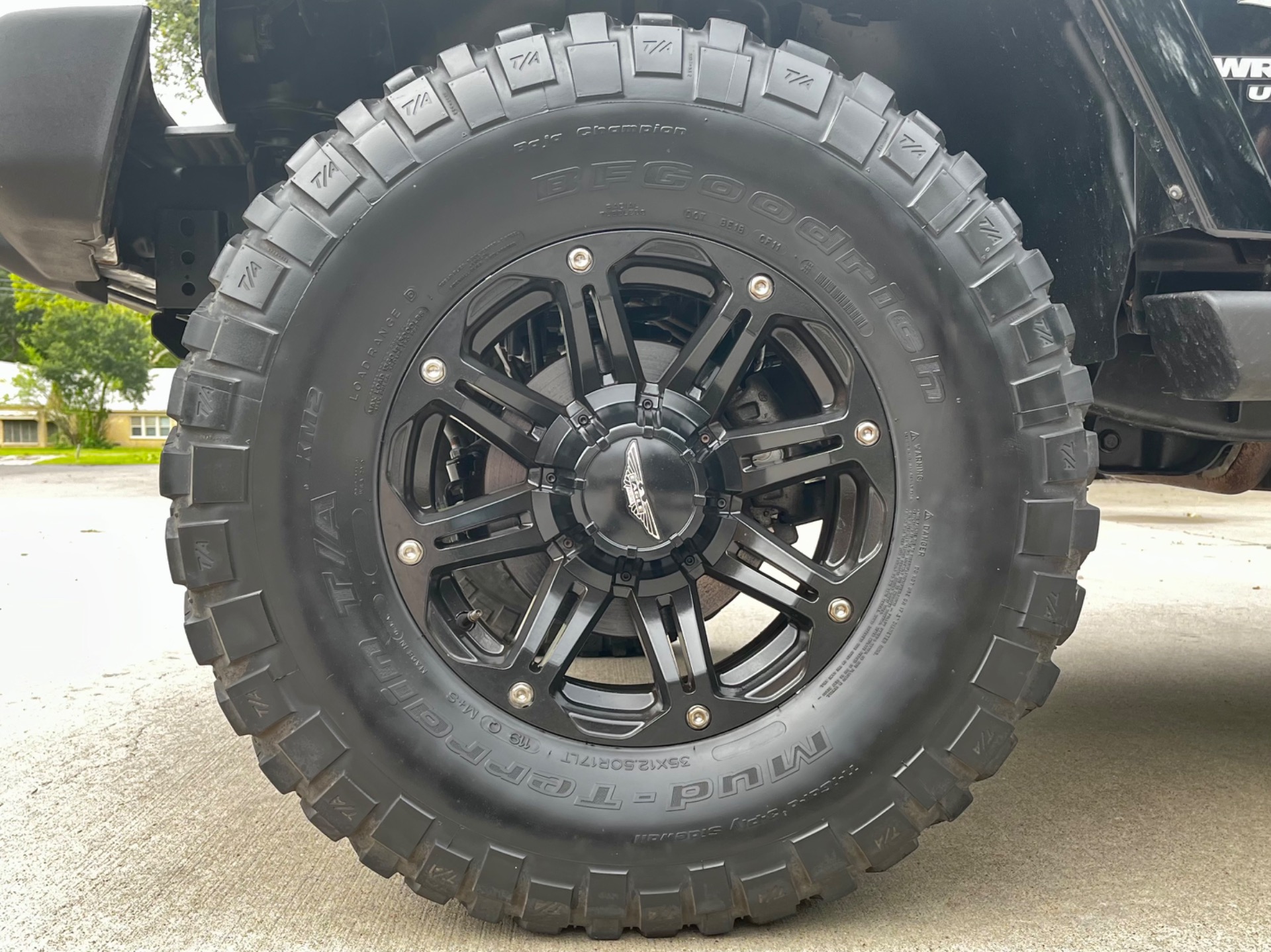 Used-2007-Jeep-Wrangler-Unlimited-Sahara