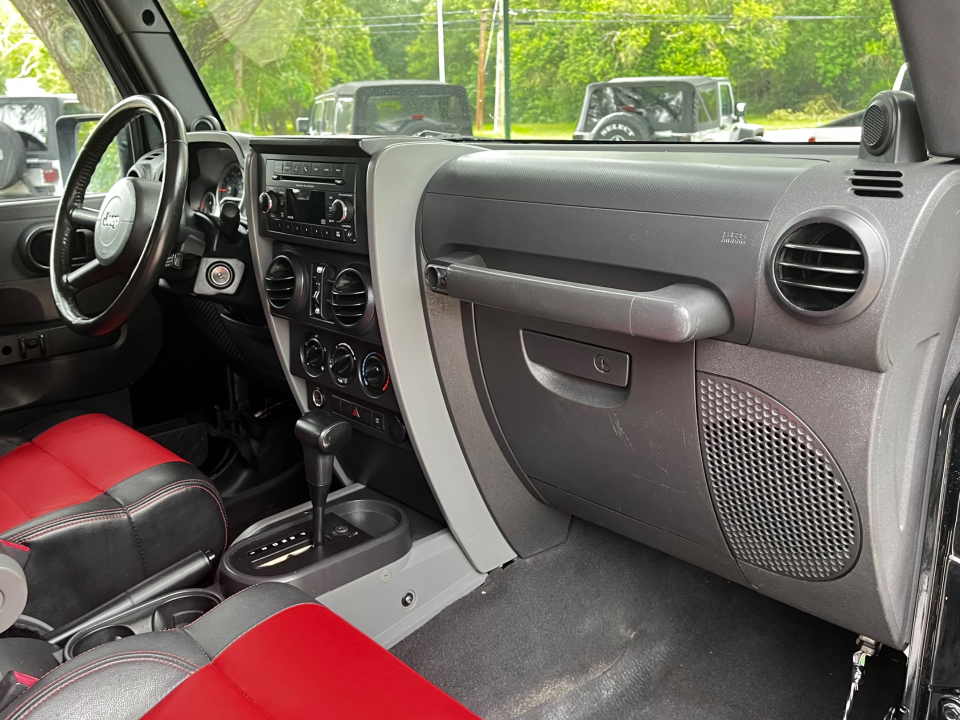 Used-2007-Jeep-Wrangler-Unlimited-Sahara