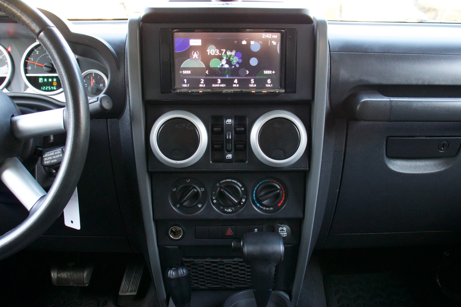 Used-2010-Jeep-Wrangler-Unlimited-Sahara