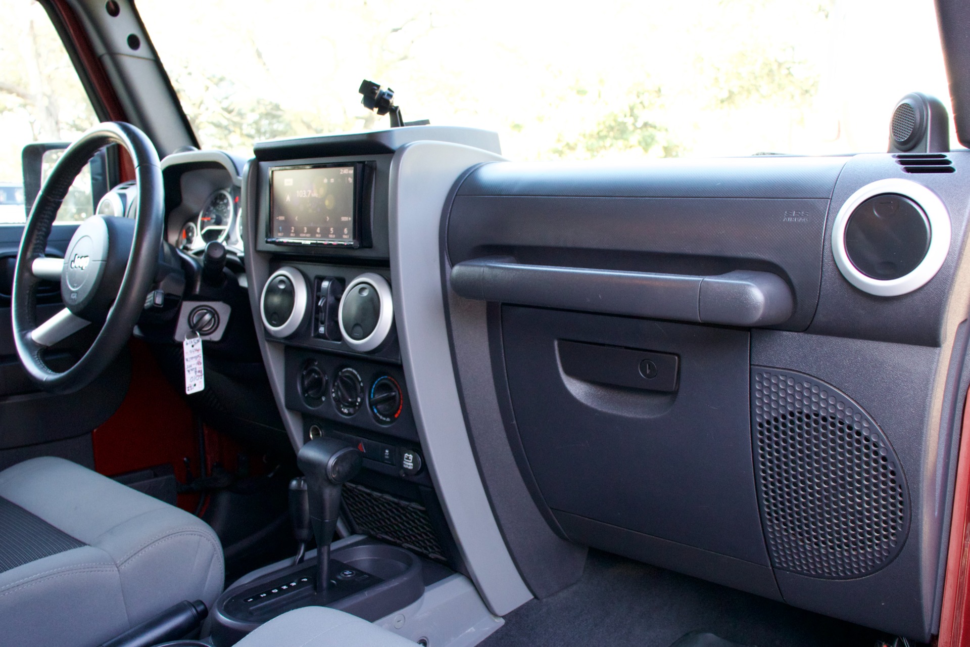 Used-2010-Jeep-Wrangler-Unlimited-Sahara