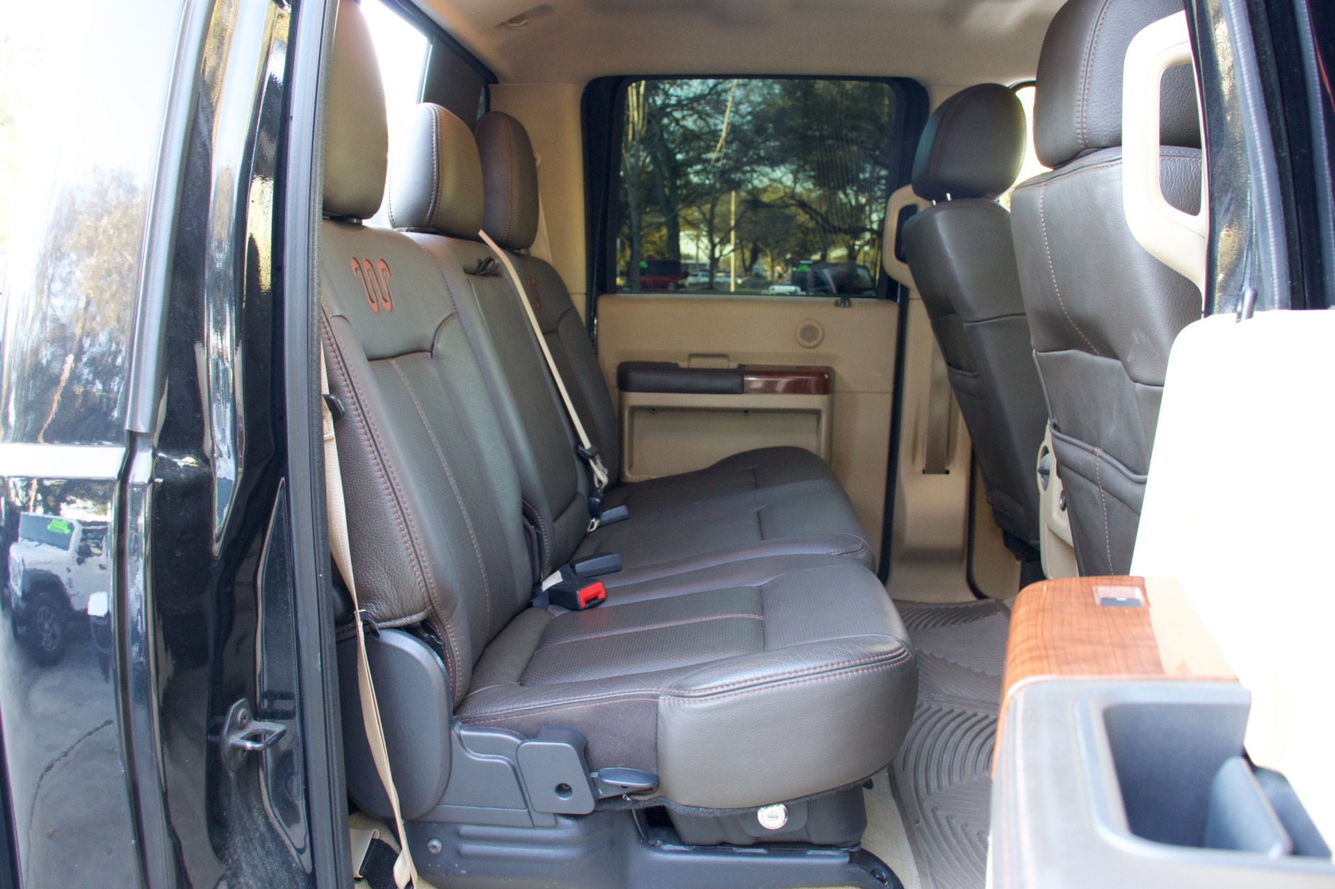 Used-2015-Ford-F-250-Super-Duty-King-Ranch